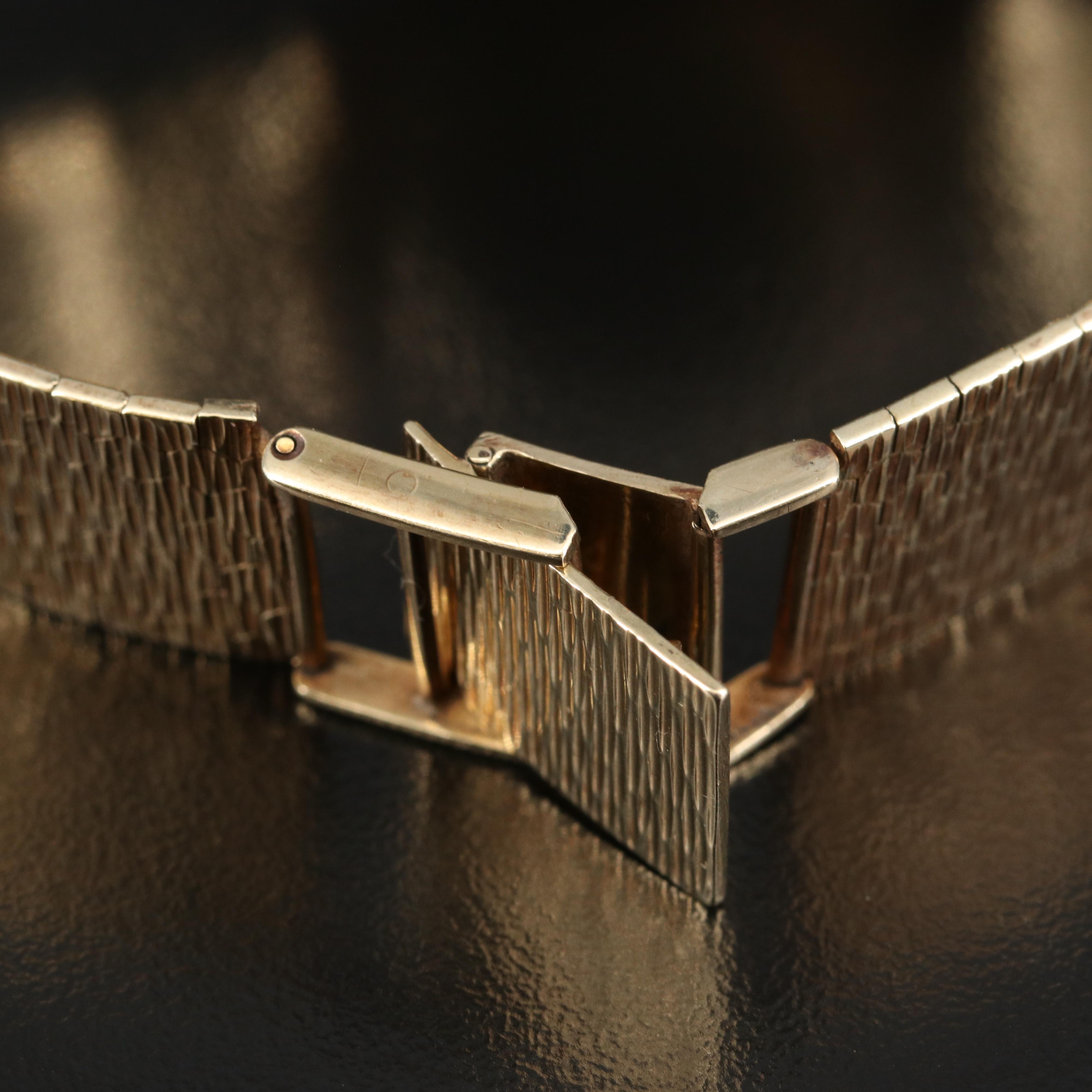 Vintage Lucien Piccard 14K Gold Stem Wind Watch