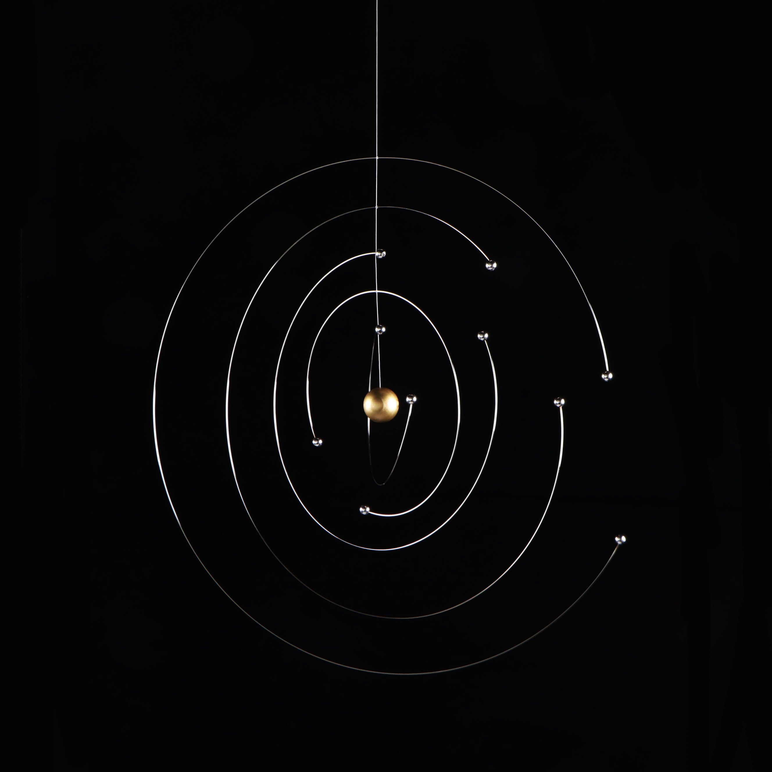 Flensted Mobiles "Niels Bohr Atom Model 1913," 2013