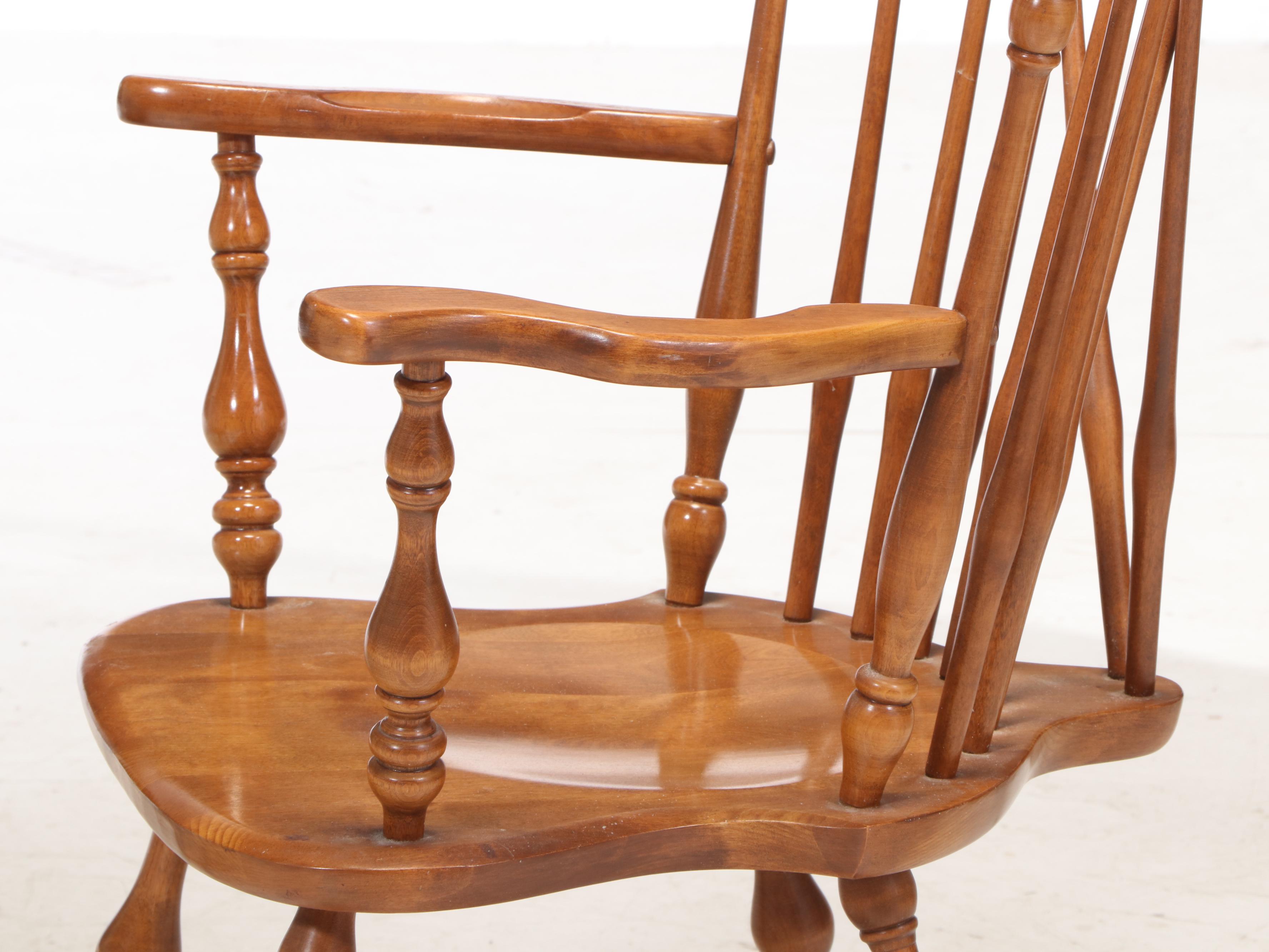 Seven-Piece Ethan Allen Maple Dining Set, Late 20th Century