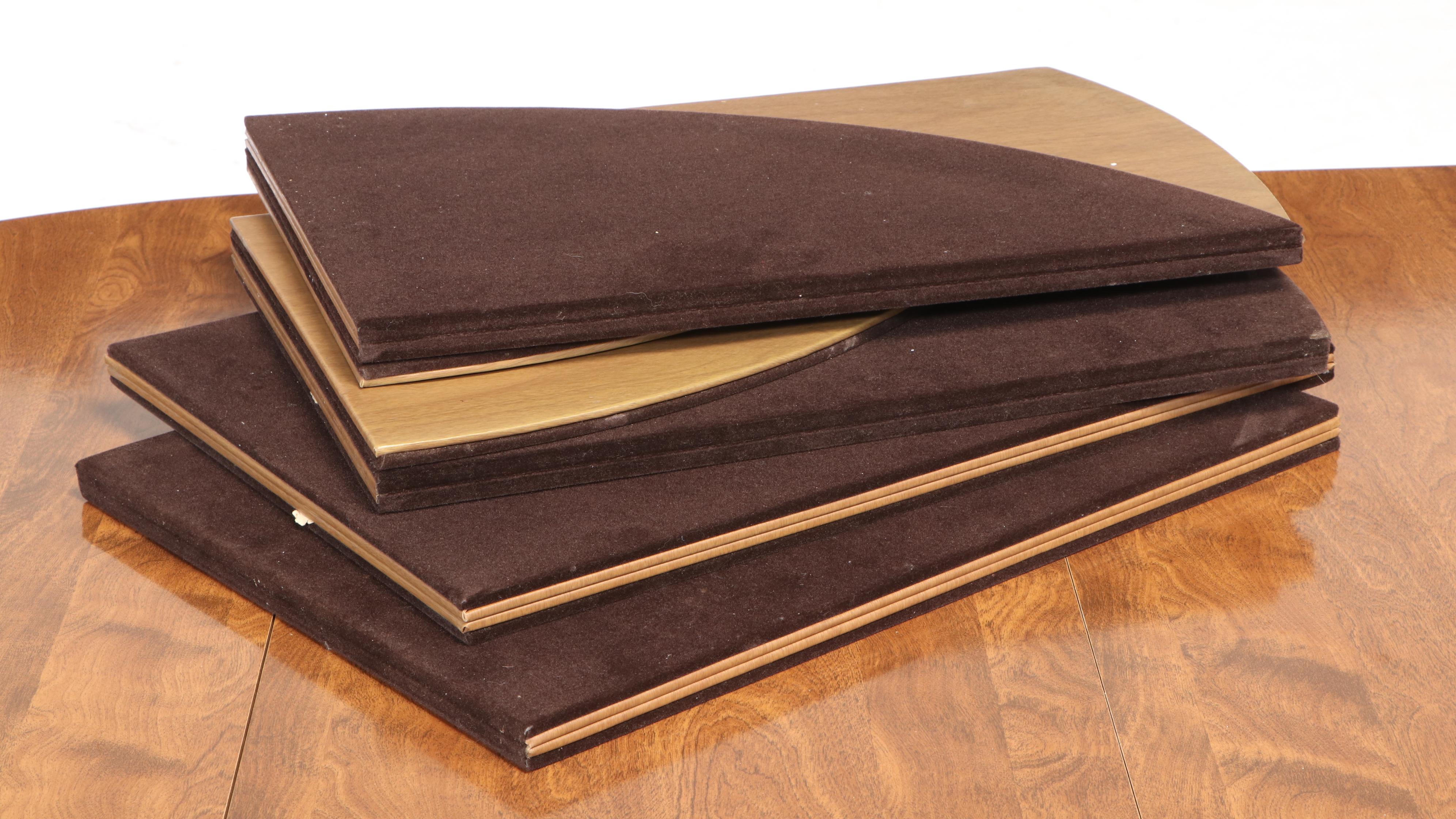 Seven-Piece Ethan Allen Maple Dining Set, Late 20th Century