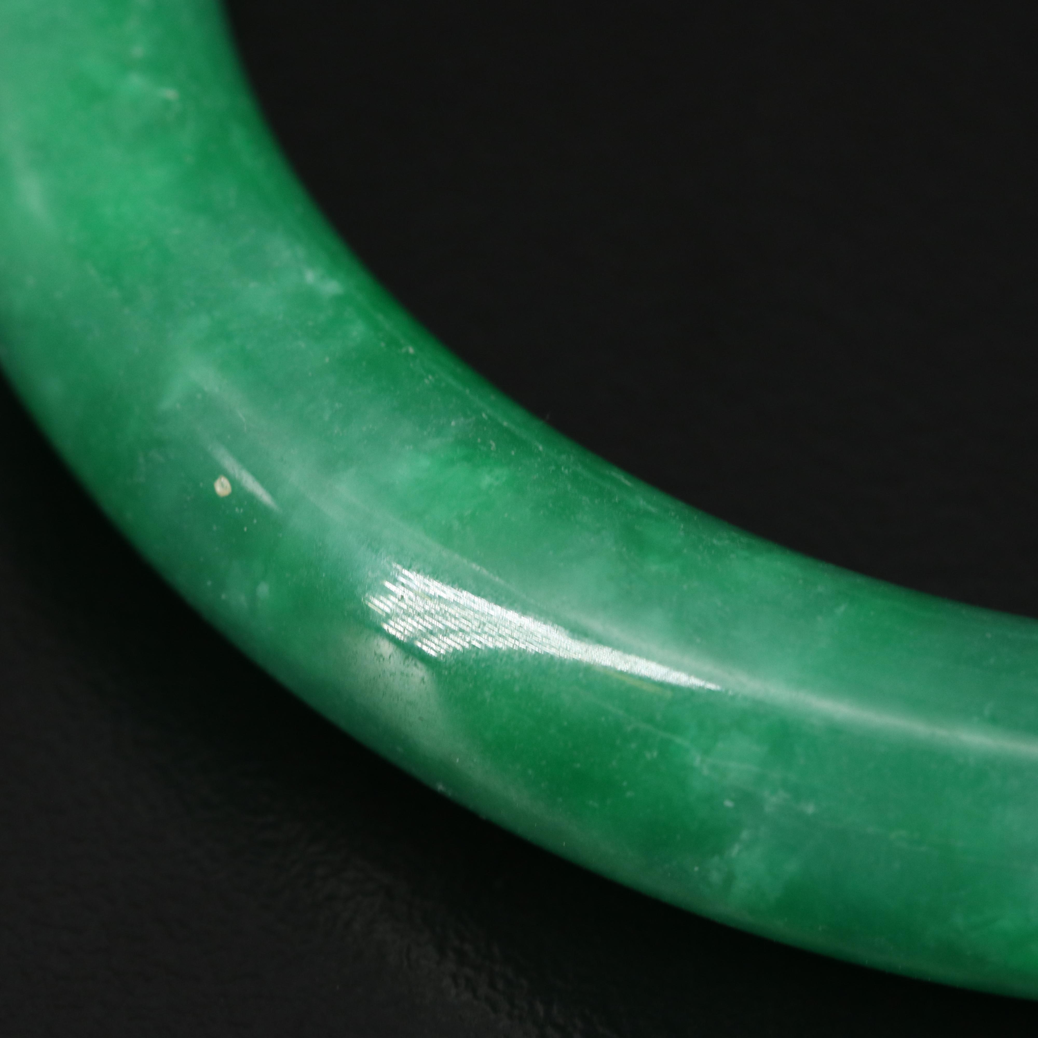 Jadeite Hololith Bangle