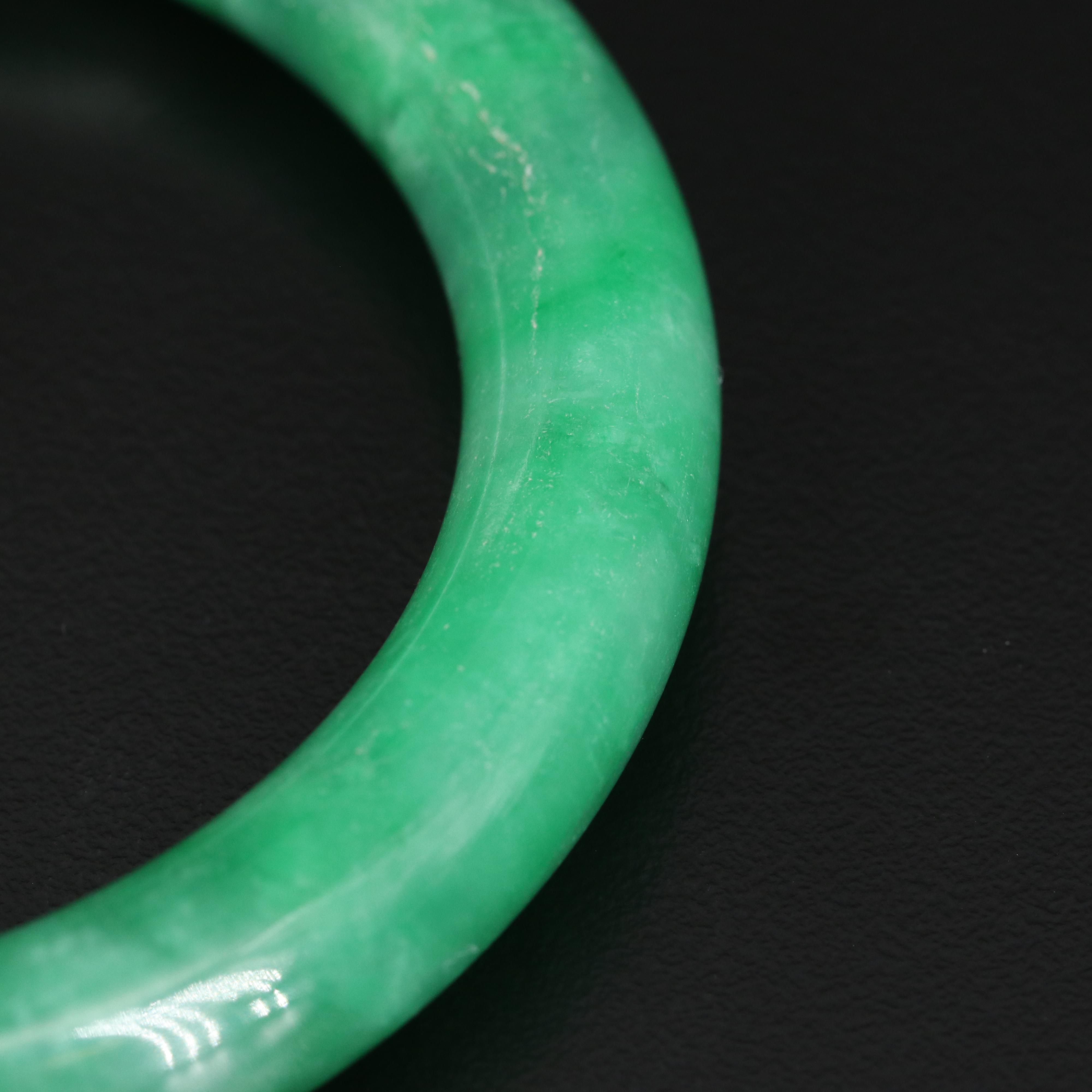 Jadeite Hololith Bangle