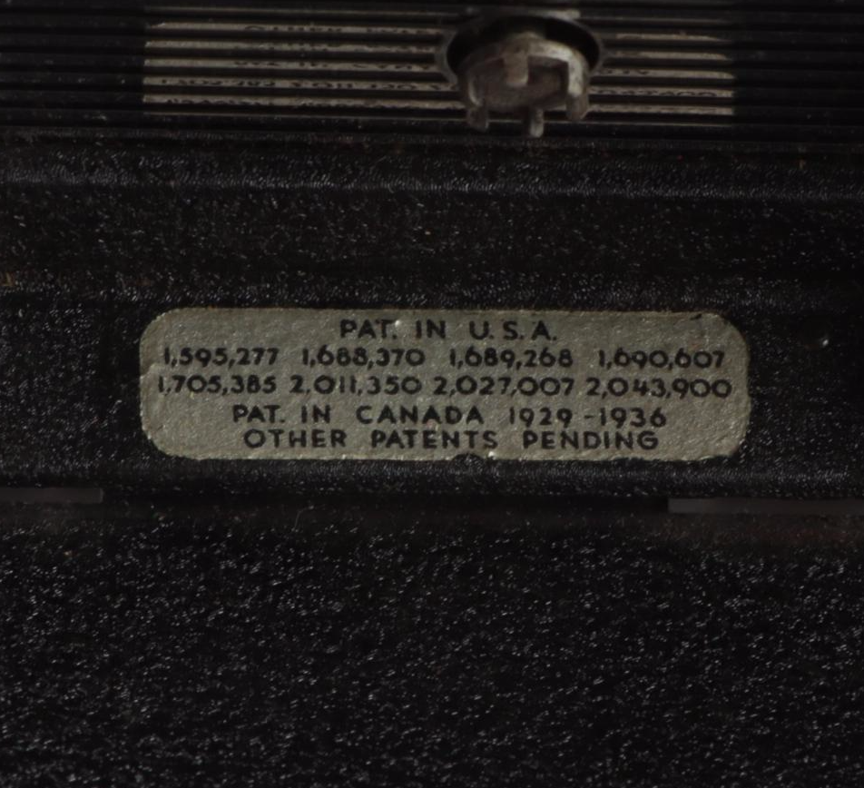 Ciné-Kodak 16mm Magazine Film Camera, 1920s