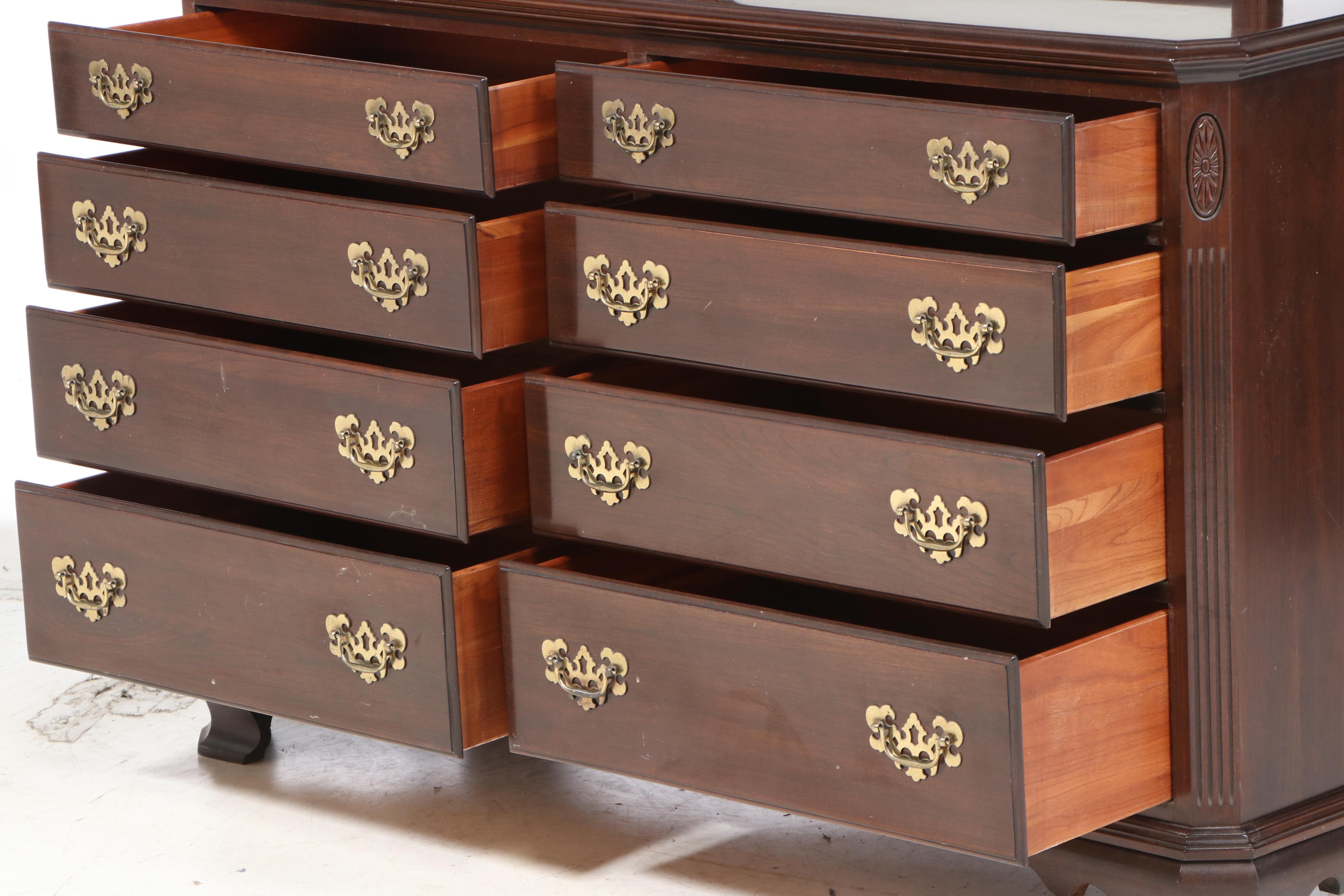 Ethan Allen Chippendale Style Cherrywood Eight-Drawer Dresser, Late 20th Century