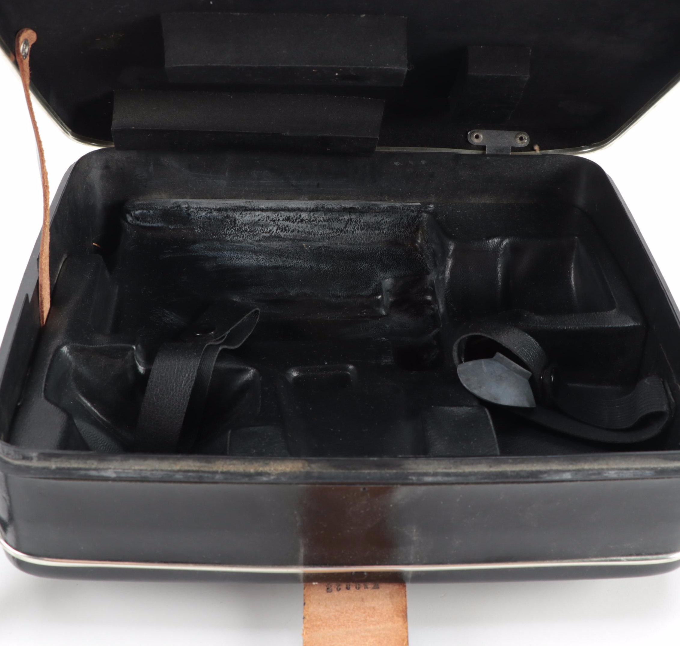 Canon "518 Auto Zoom Super 8" Movie Camera with Atlas-Warner Movie Light