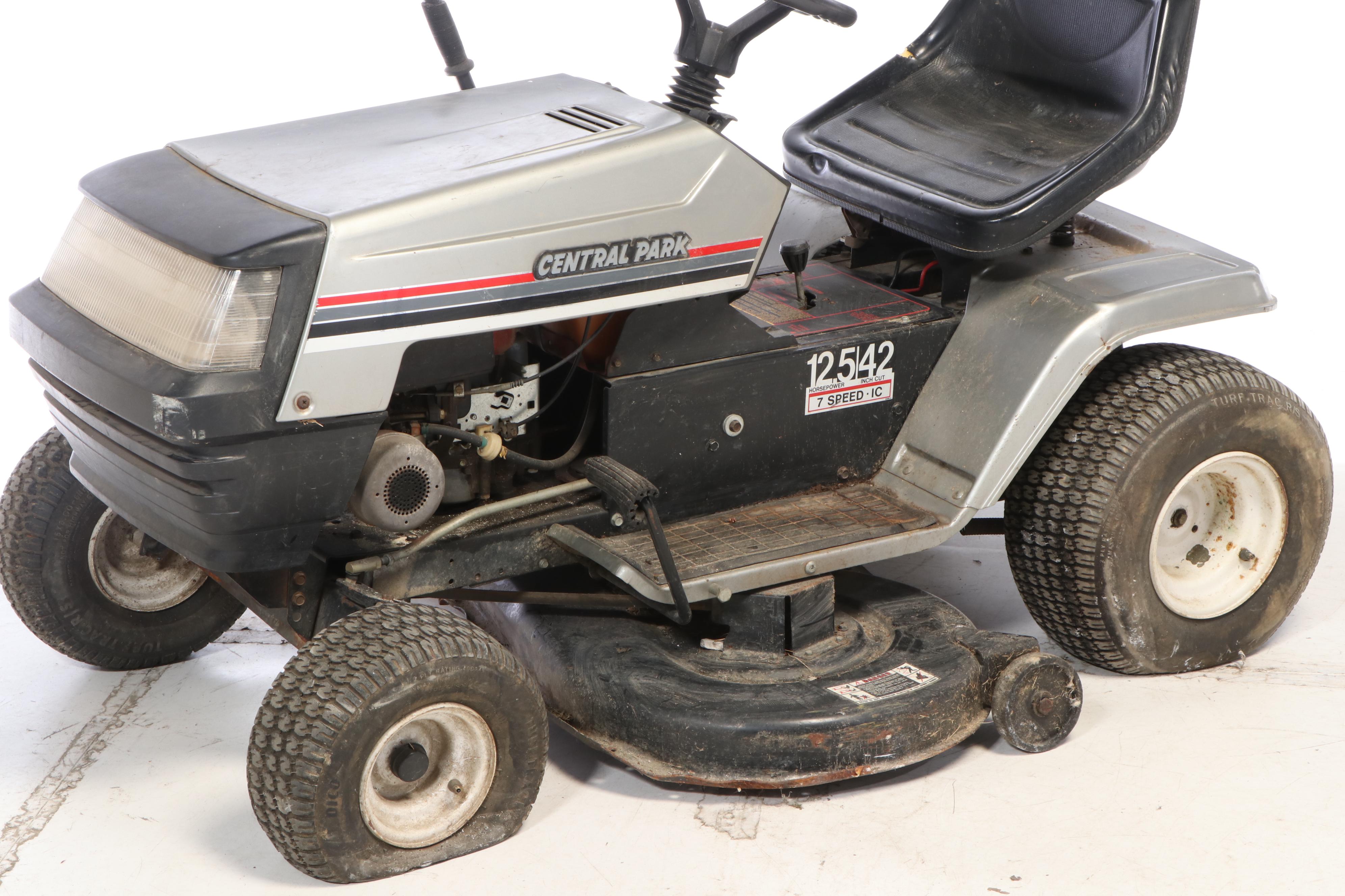 Central Park 12.5 Hp Gas Powered 42" Riding Lawn Mower