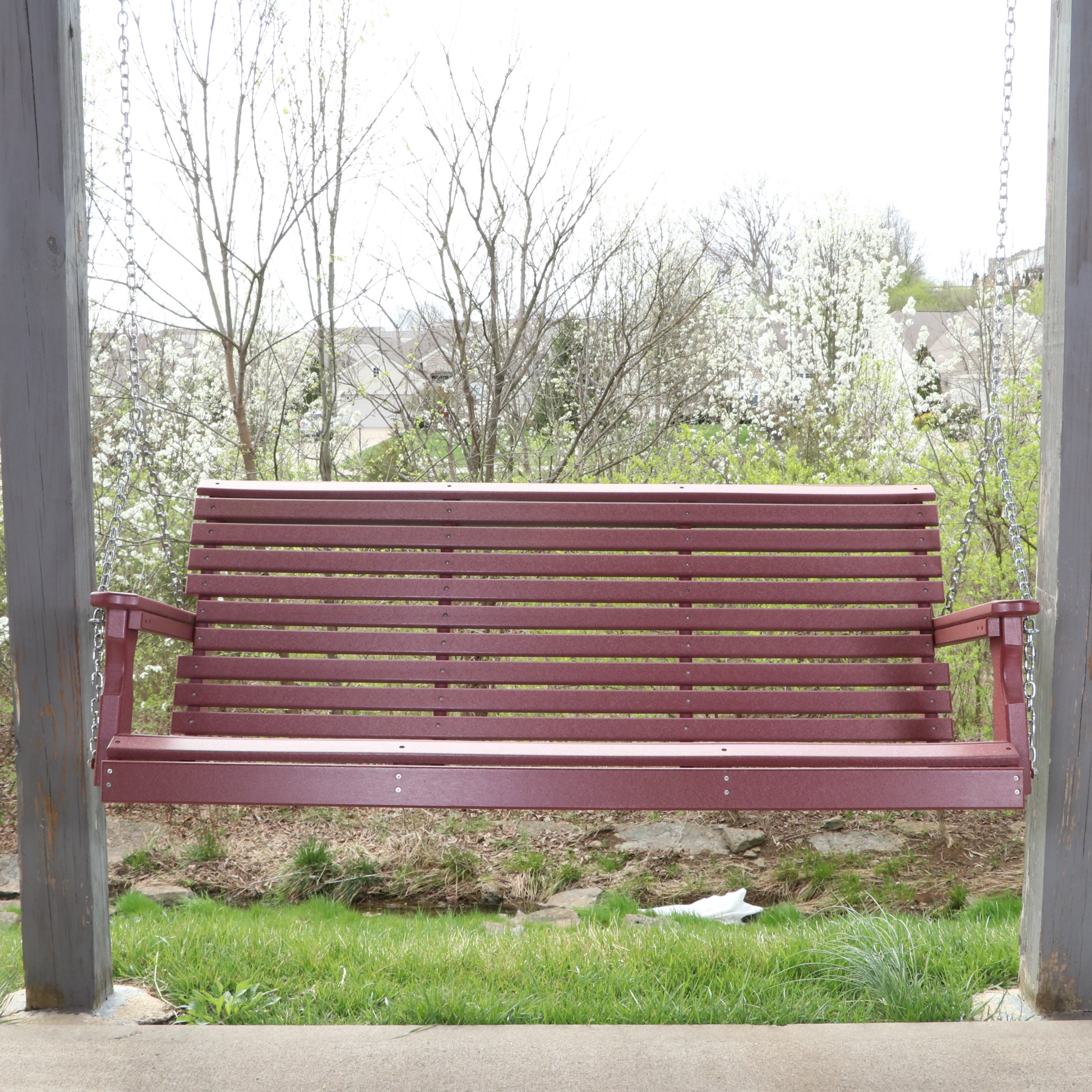 LuxCraft Recycled Plastic Outdoor Swing