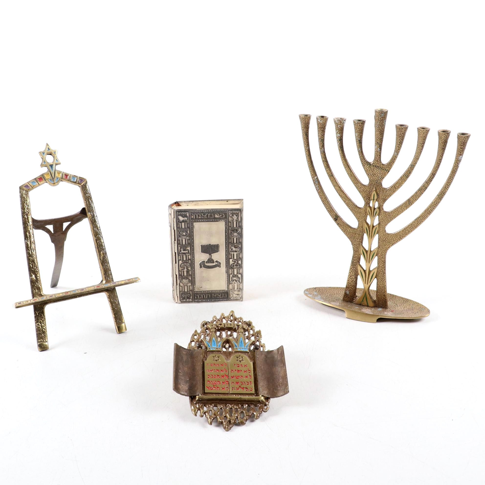 Dual-Language "Siddur Avodat" with Menorah and Other Judaica