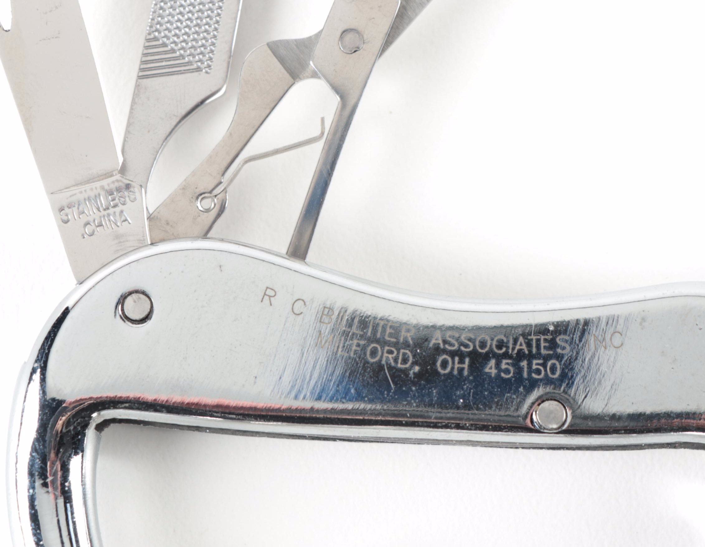 Fixed Blade Clip Point Hunting Knife with Collection of Folding Knives