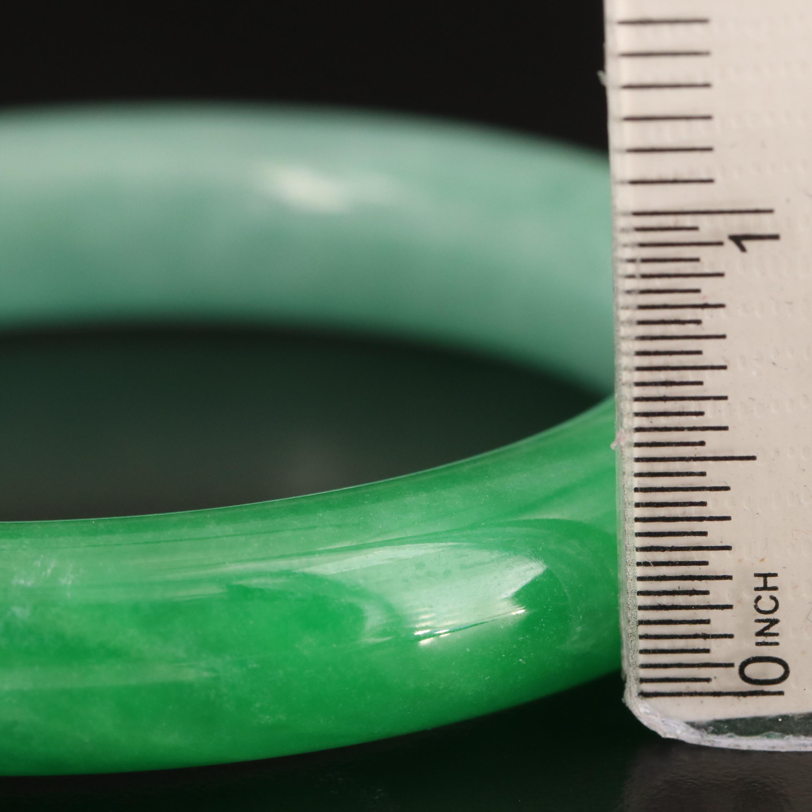 Jadeite Hololith Bangle