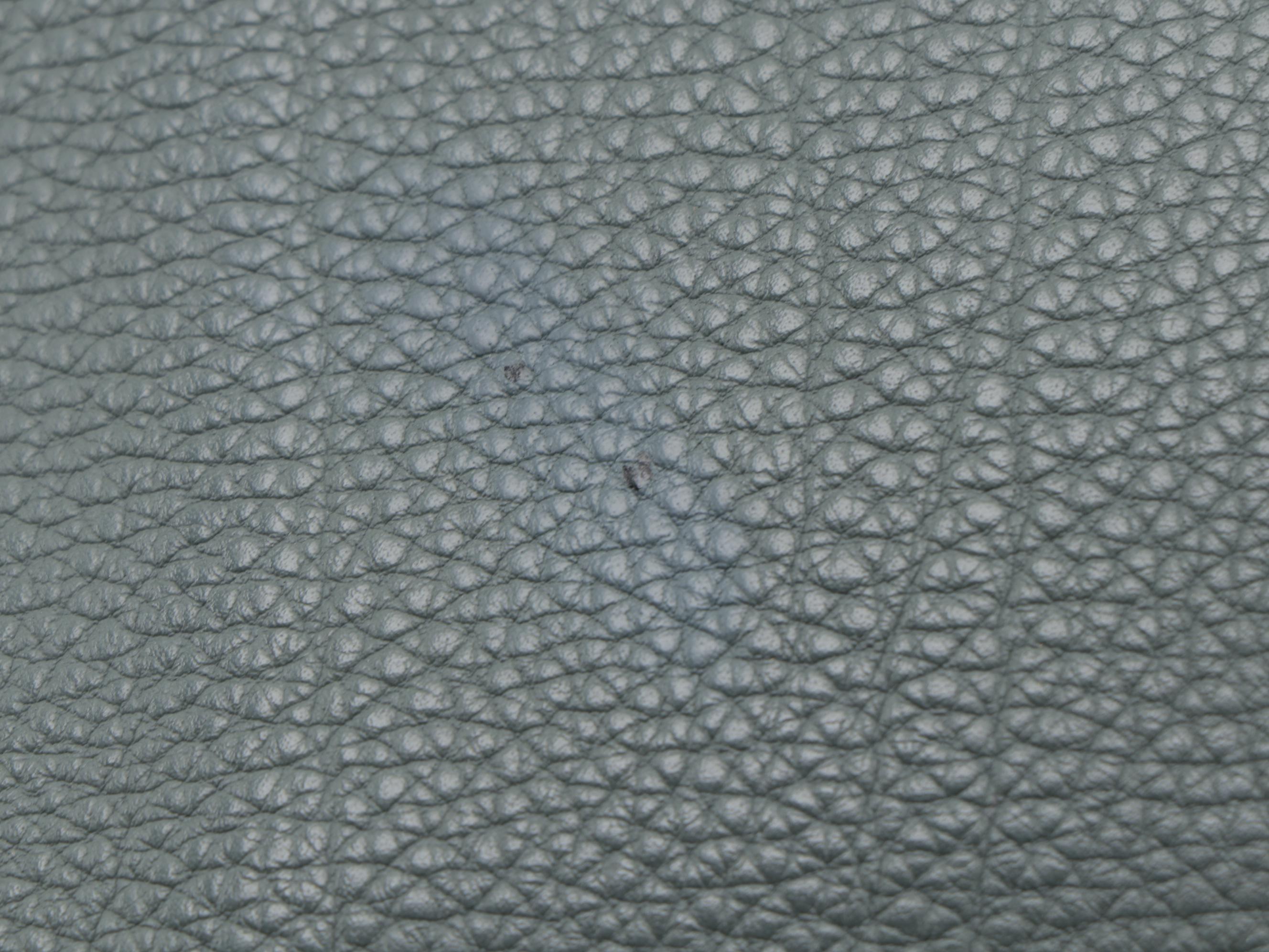 Hermès Victoria Travel Briefcase in Togo Leather