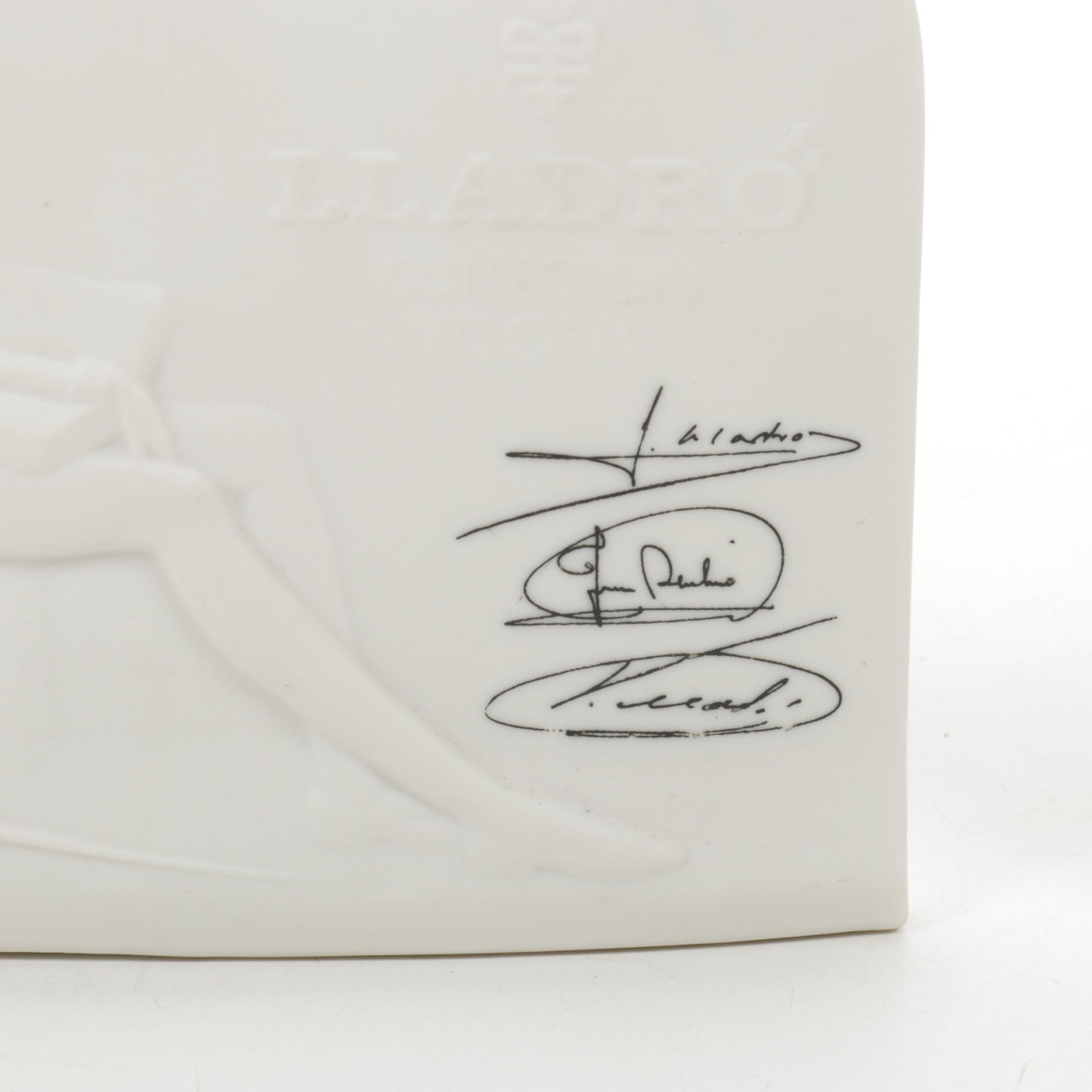 Lladró Collection Society Plaques and Bell with Goebel "Barnyard Hero" Figurine