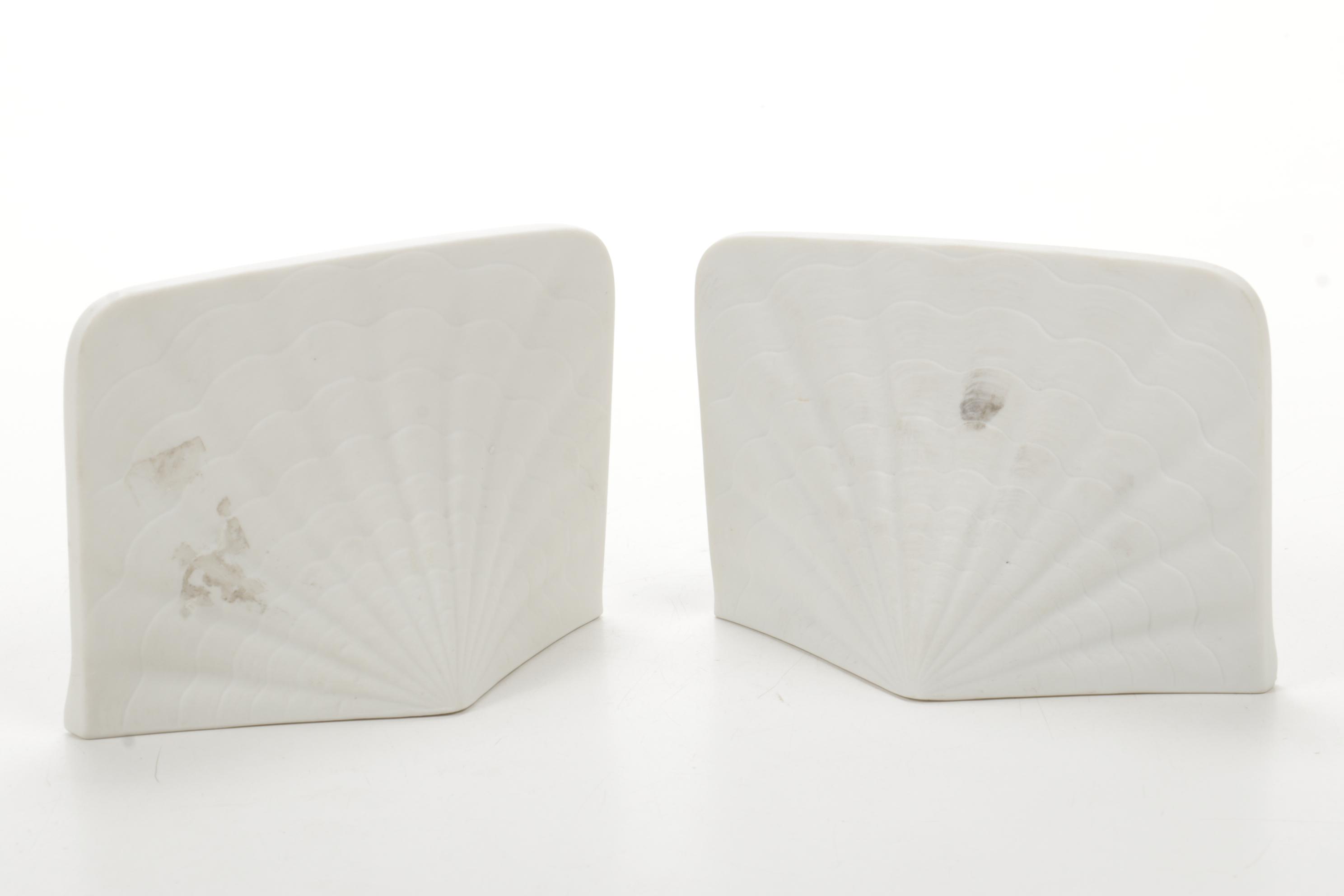 Lladró Collection Society Plaques and Bell with Goebel "Barnyard Hero" Figurine