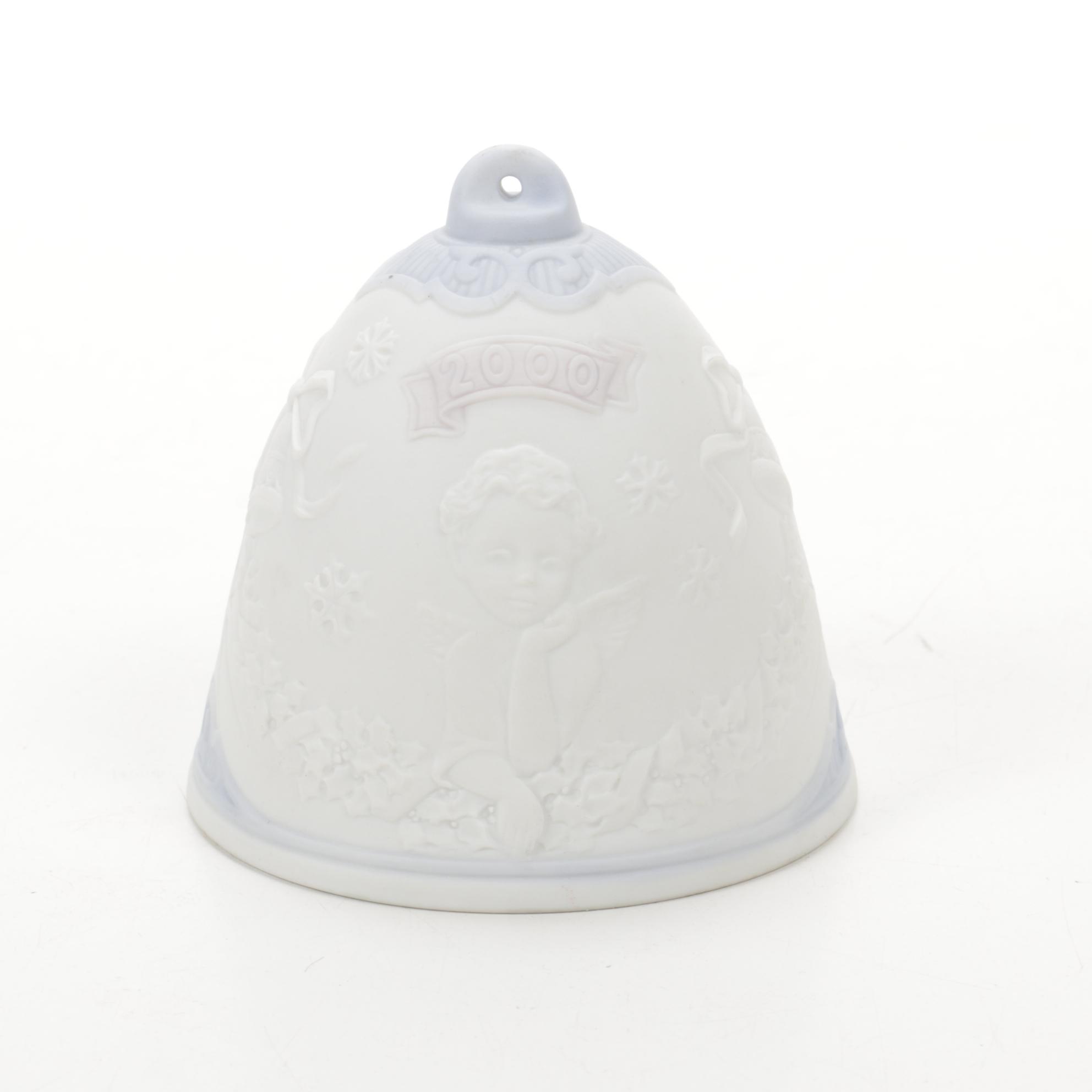 Lladró Collection Society Plaques and Bell with Goebel "Barnyard Hero" Figurine