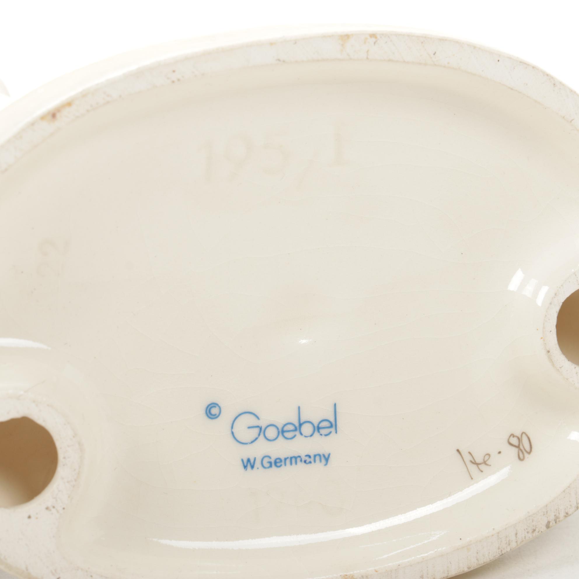 Lladró Collection Society Plaques and Bell with Goebel "Barnyard Hero" Figurine