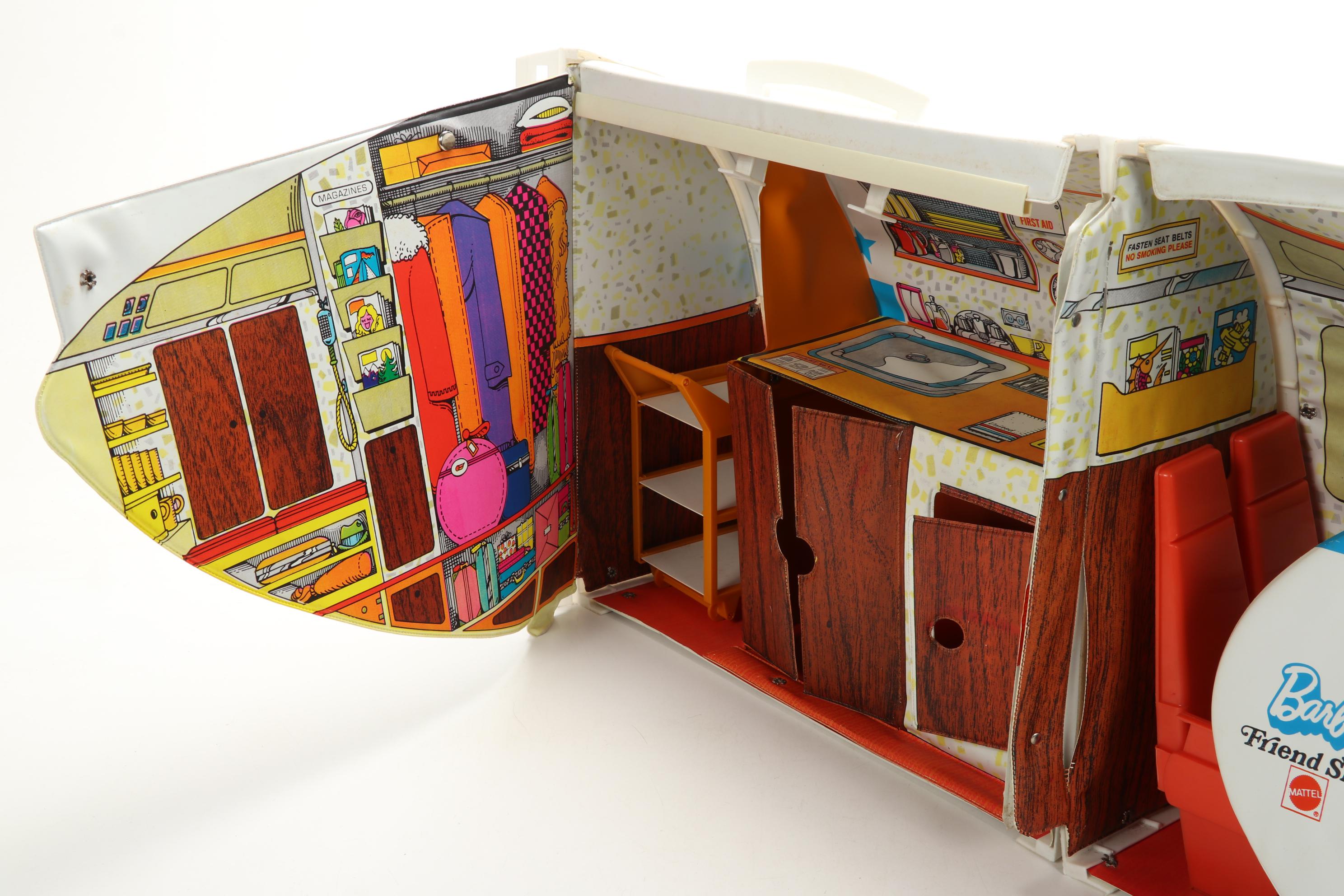 Mattel United Airlines "Barbie's Friend Ship" Airport Play Case