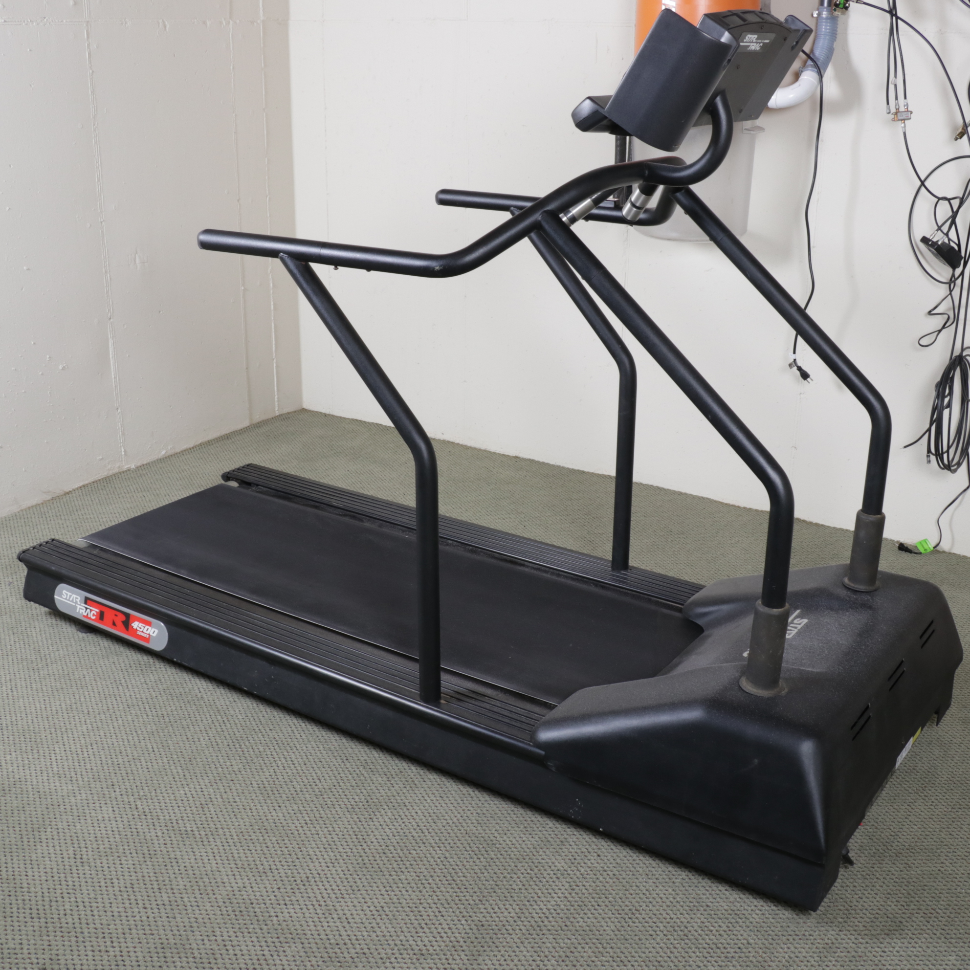 Unisen Star Trac Electric Treadmill