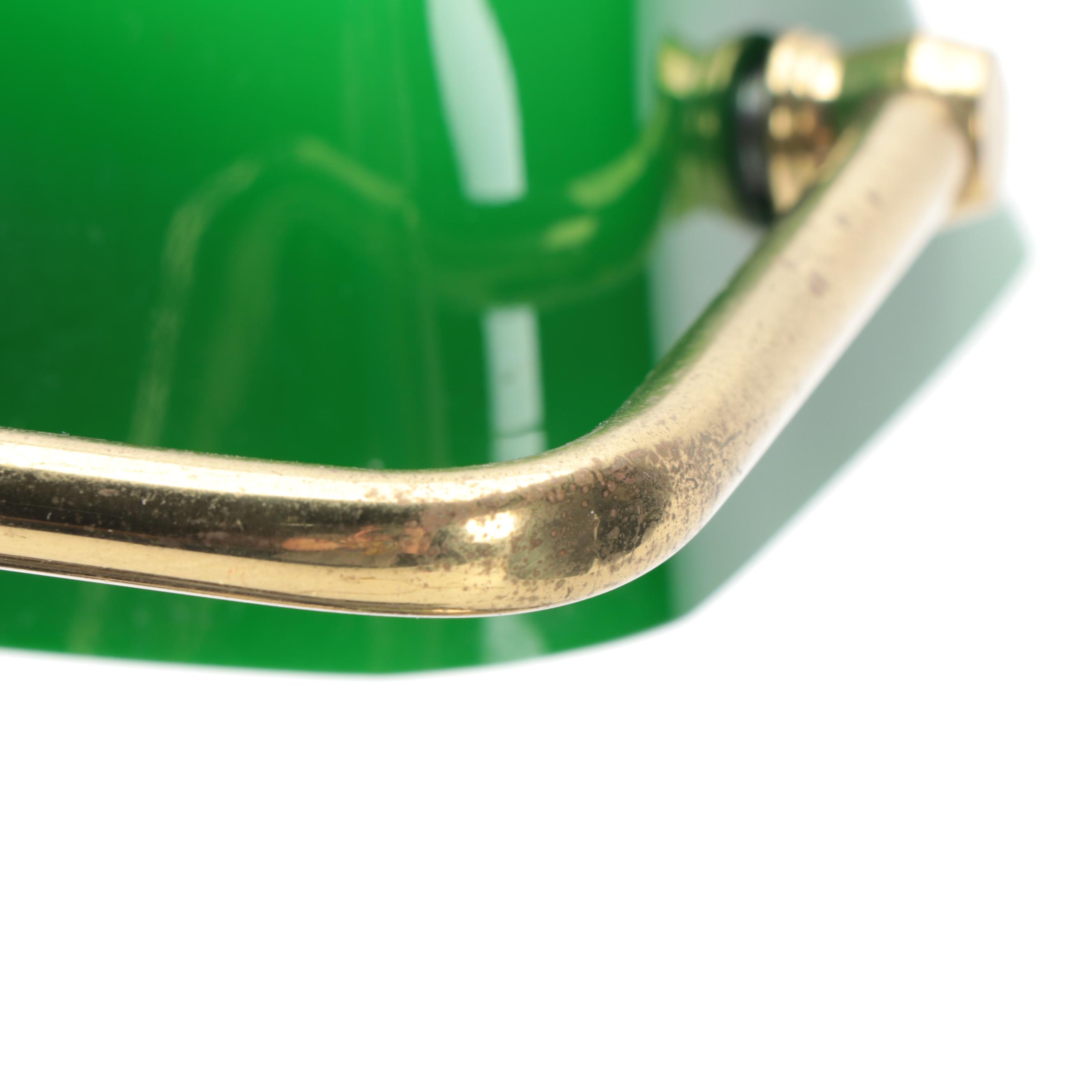 Secretariat "Big Red" and Jockeys Tribute Customized Banker's Lamp, Late 20th C