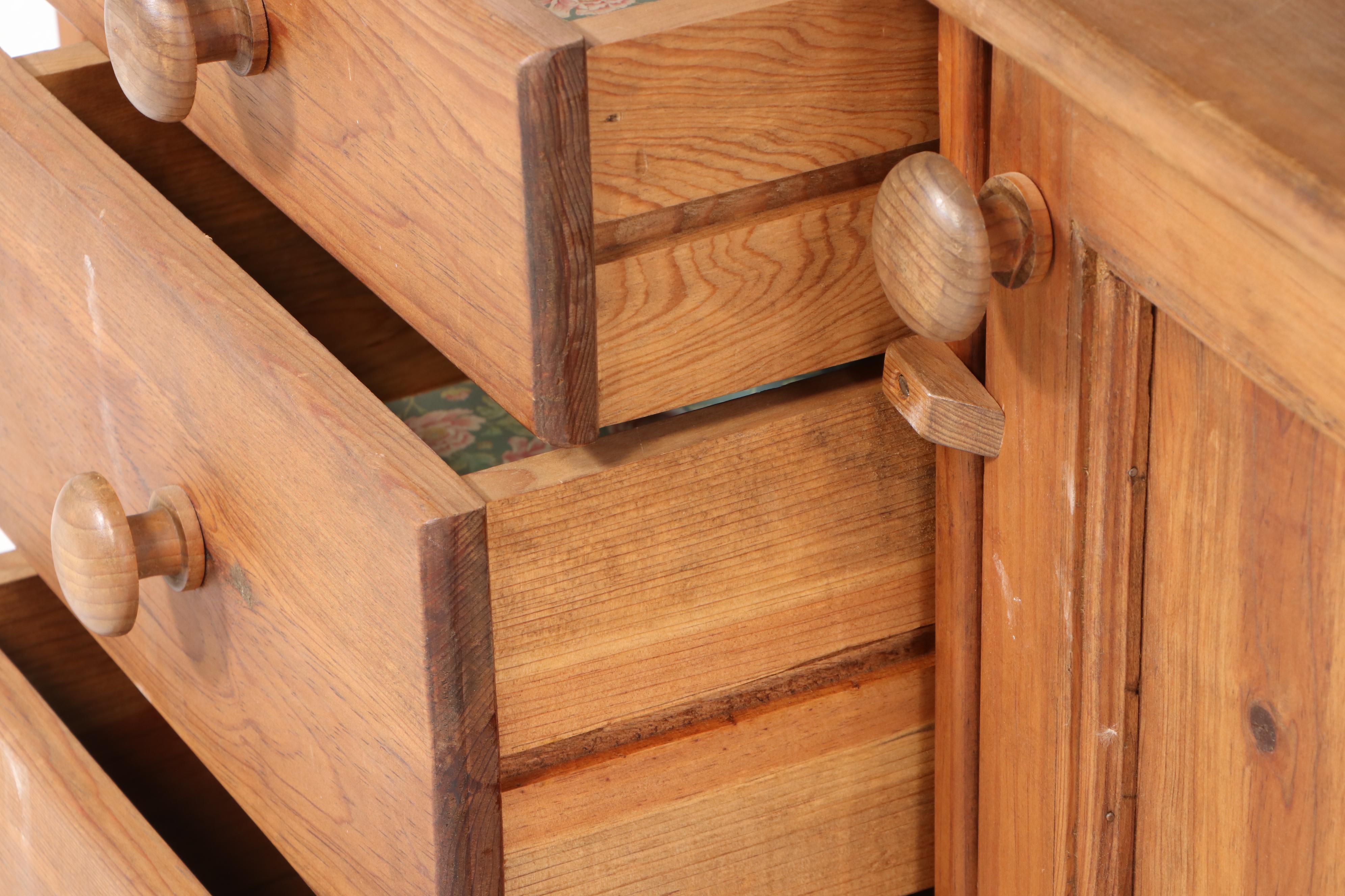 American Primitive Style Pine Two-Piece Cupboard, 20th Century