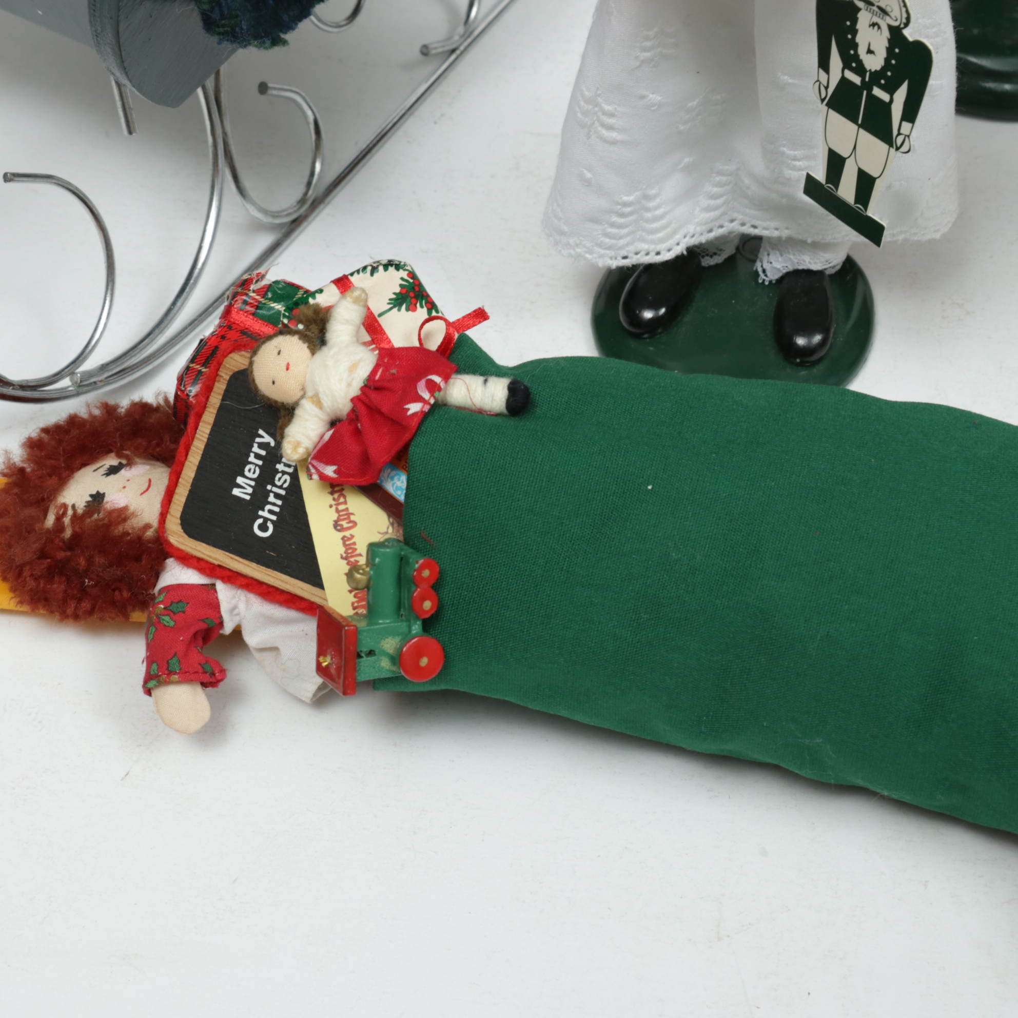 Byers' Choice Handcrafted Christmas Caroler Figurines, 1990s