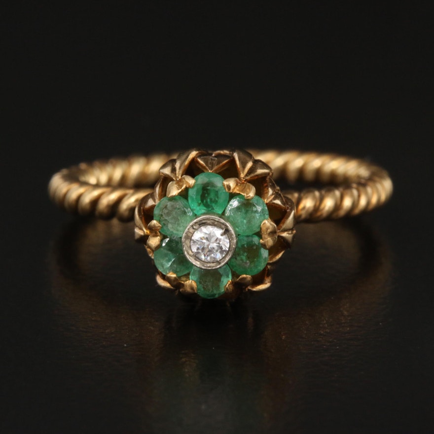 18K Diamond and Emerald Flower Ring