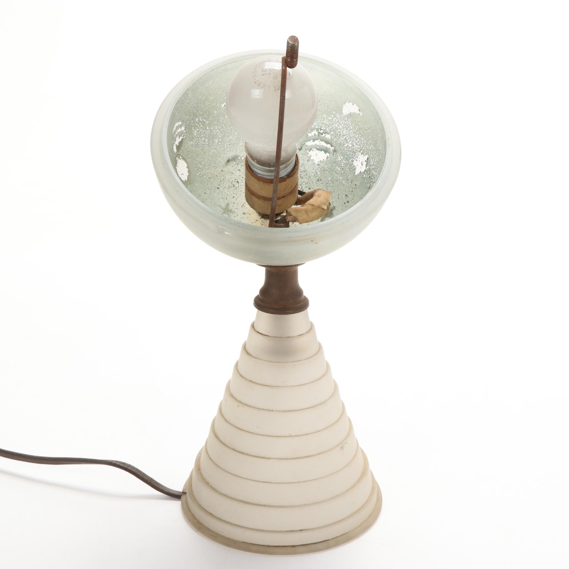 Houze Glass Art Deco New York's 1939 World's Fair Frosted Glass Saturn Desk Lamp