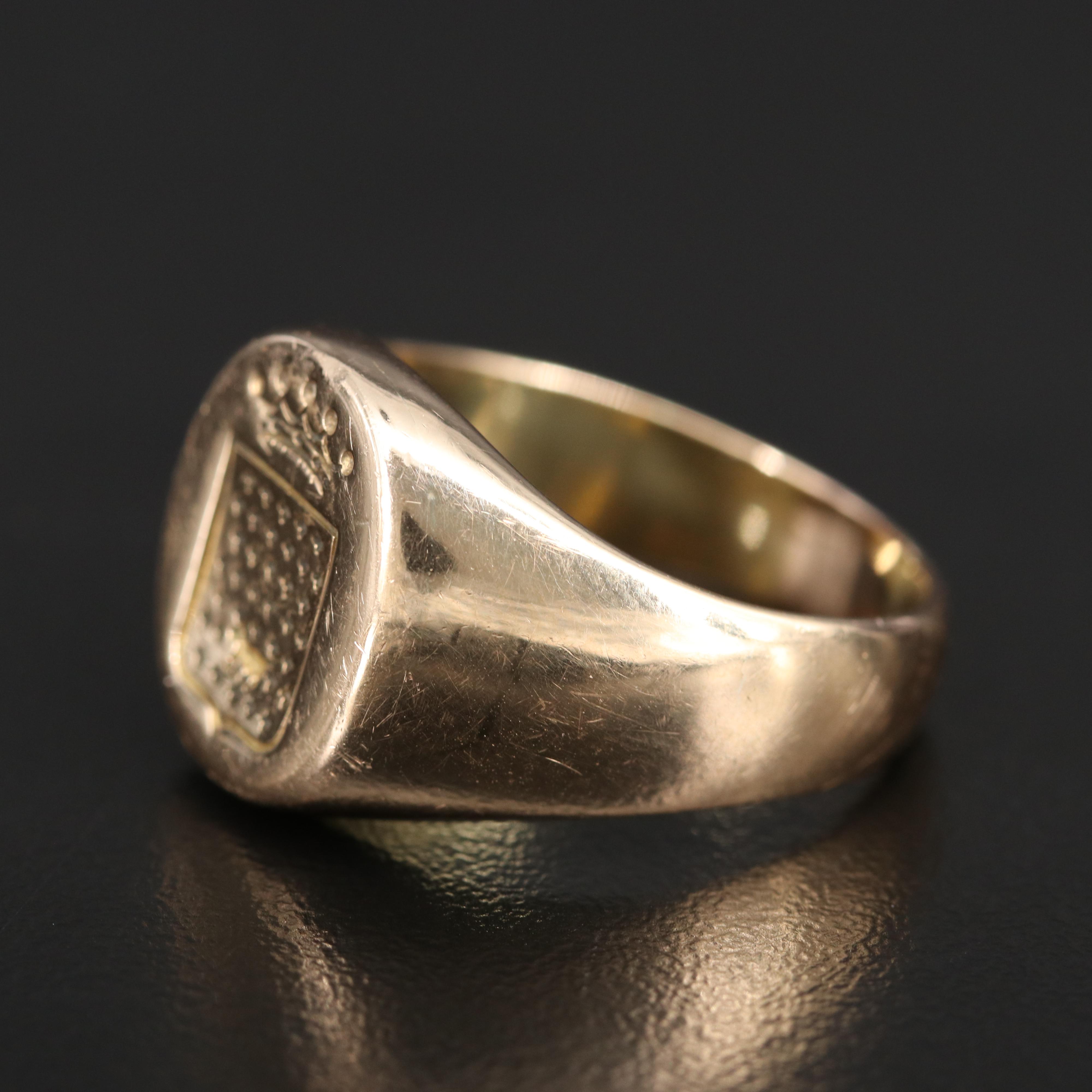 18K Signet Ring with Crown Emblem