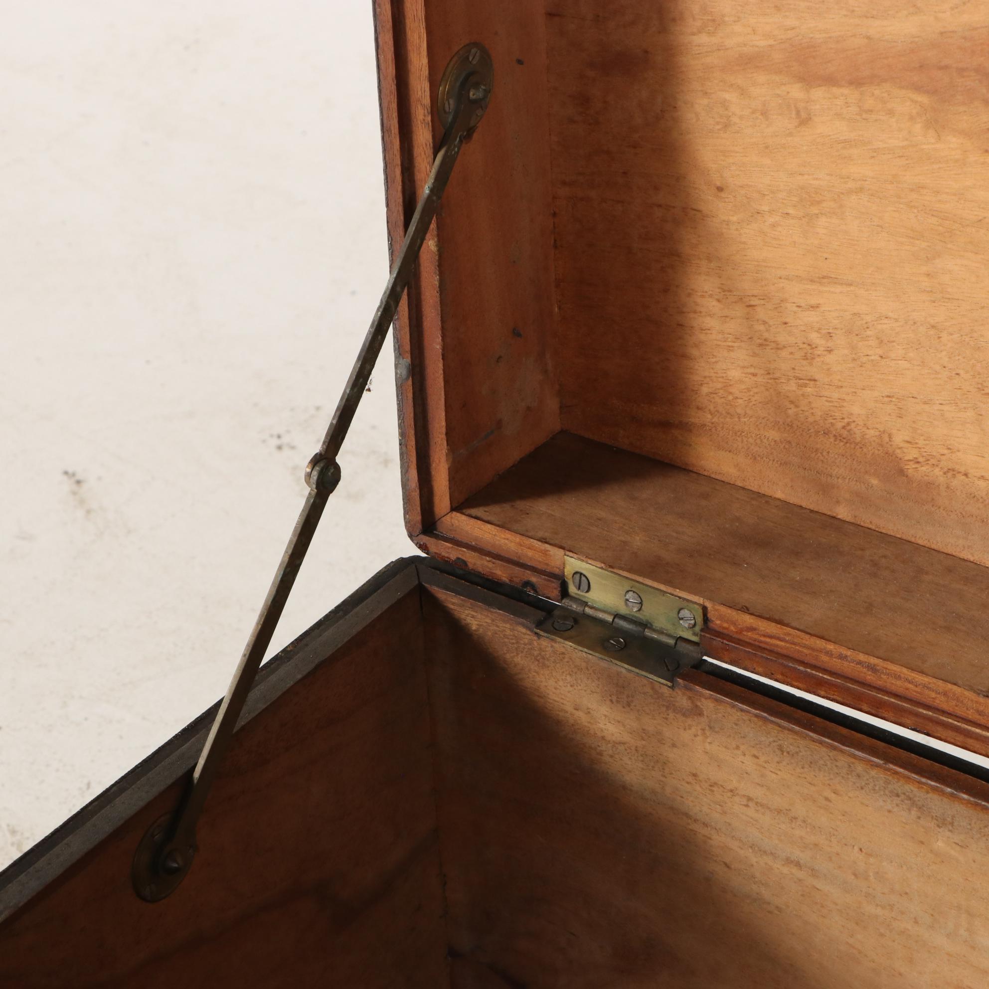Rustic Style Wooden Metal Clad Lift-Top Chest / Coffee Table, 20th Century