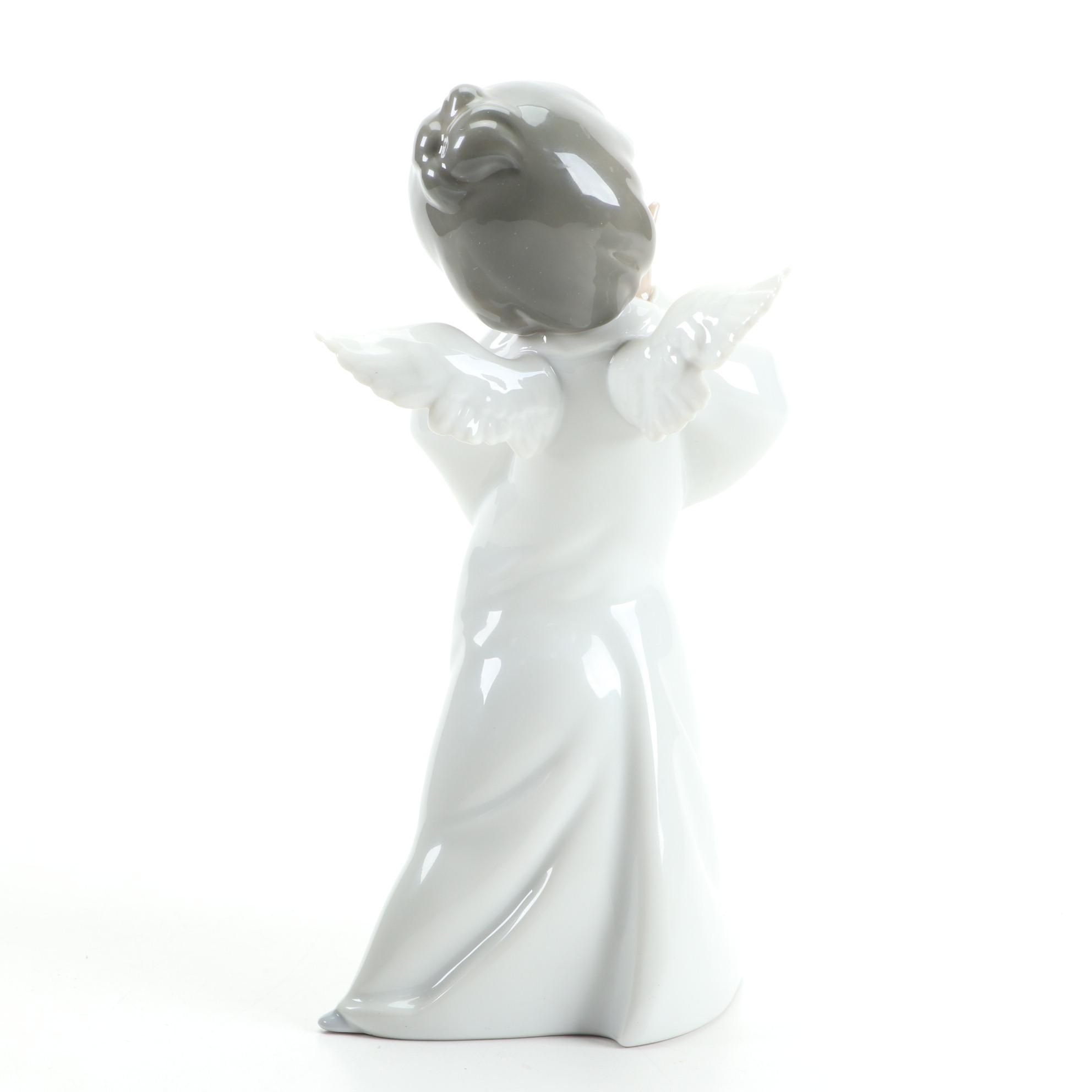 Lladró "Mime Angel" and "Angel Wondering" Figurines Designed by Salvador Debón