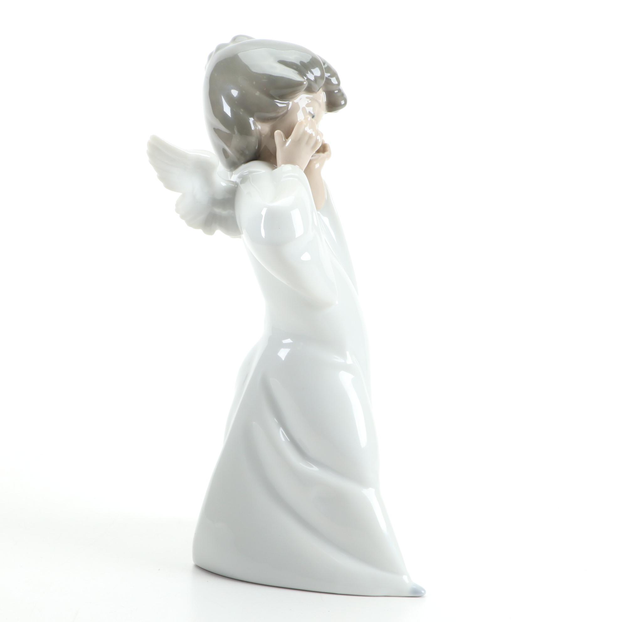 Lladró "Mime Angel" and "Angel Wondering" Figurines Designed by Salvador Debón