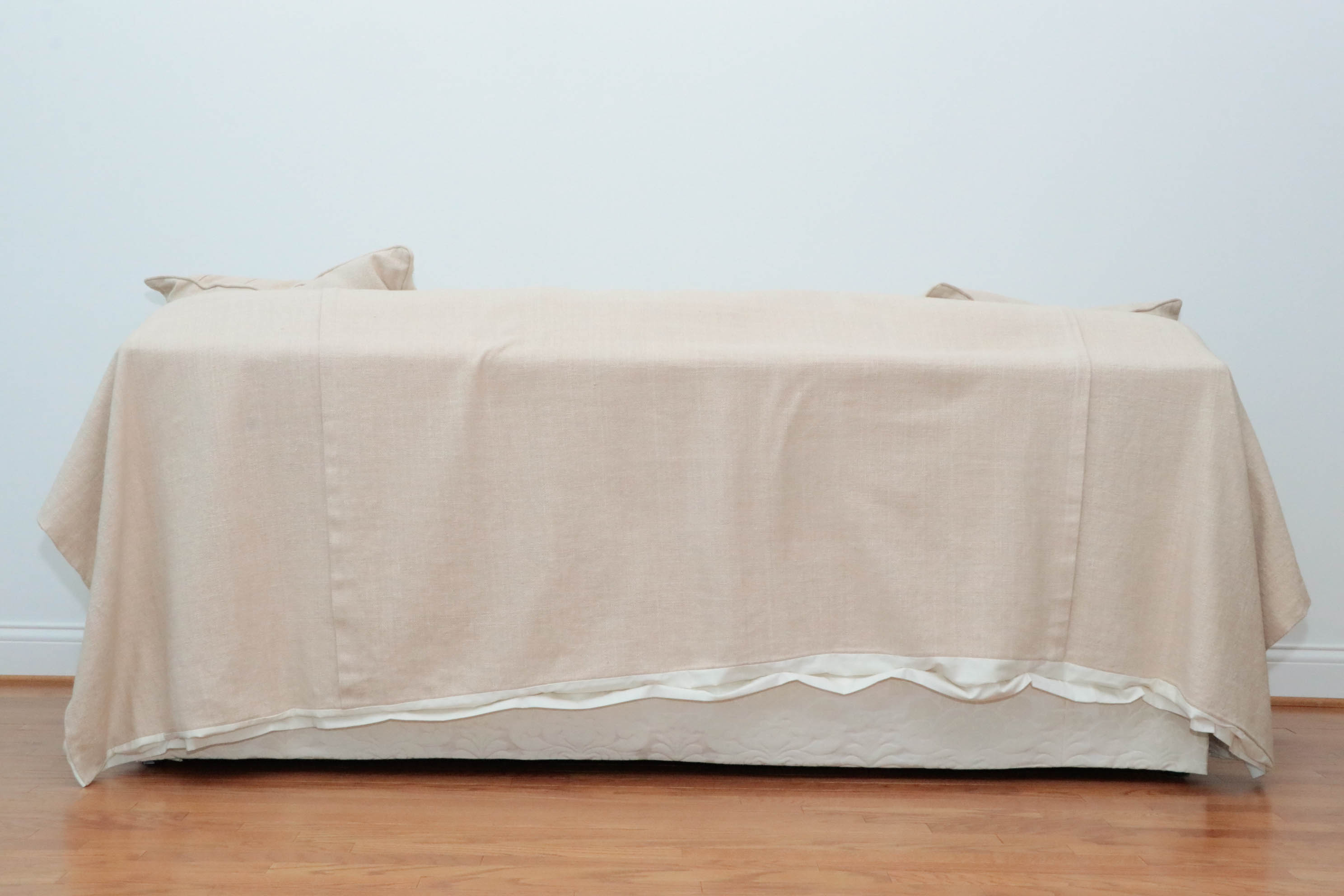 Sherrill Furniture Sofa with Linen Slipcover