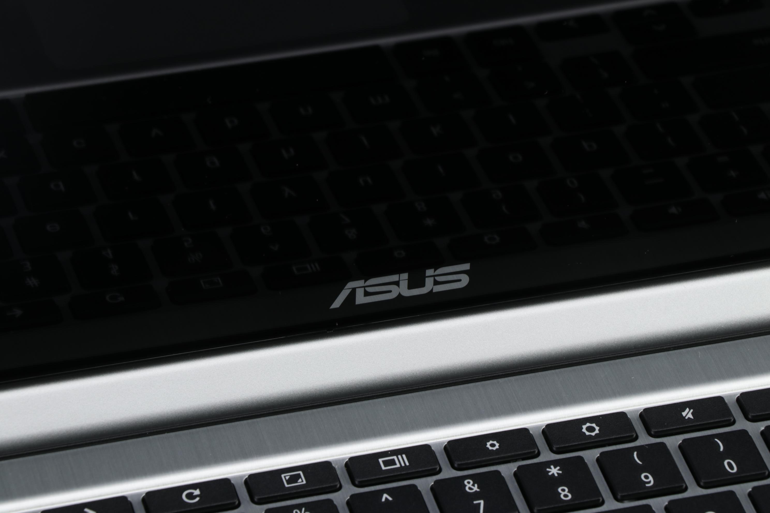 ASUS Flip C100P Chromebook Laptop with Power Adapter, 2016