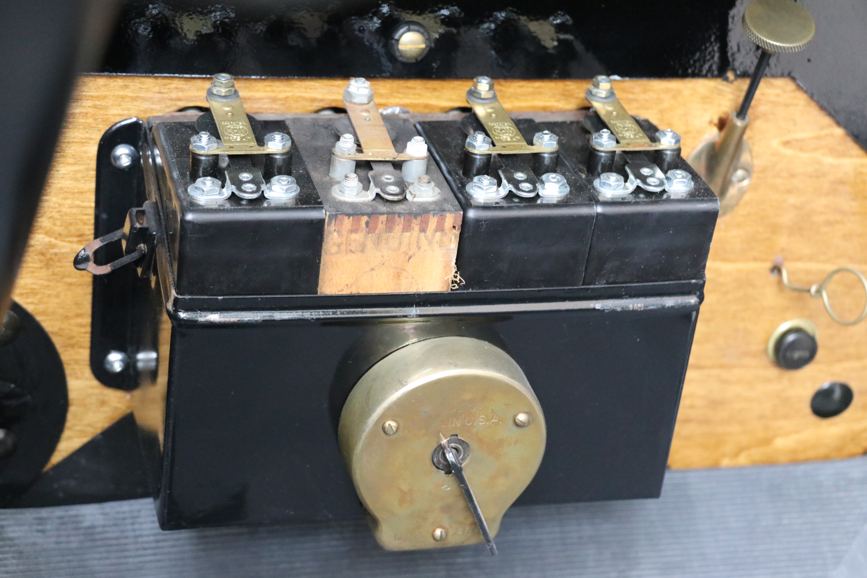 1915 Ford Model T Touring Car