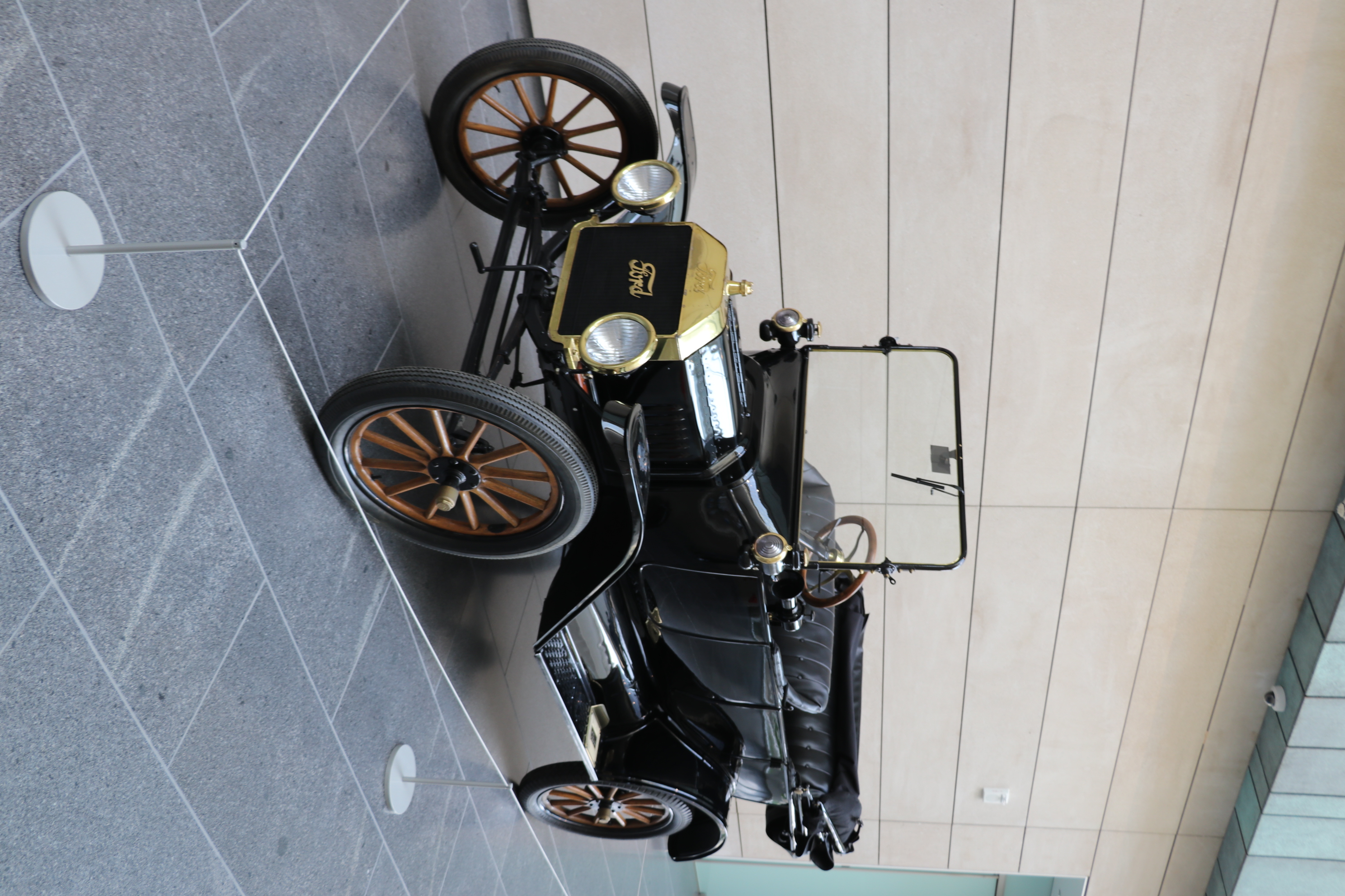 1915 Ford Model T Touring Car