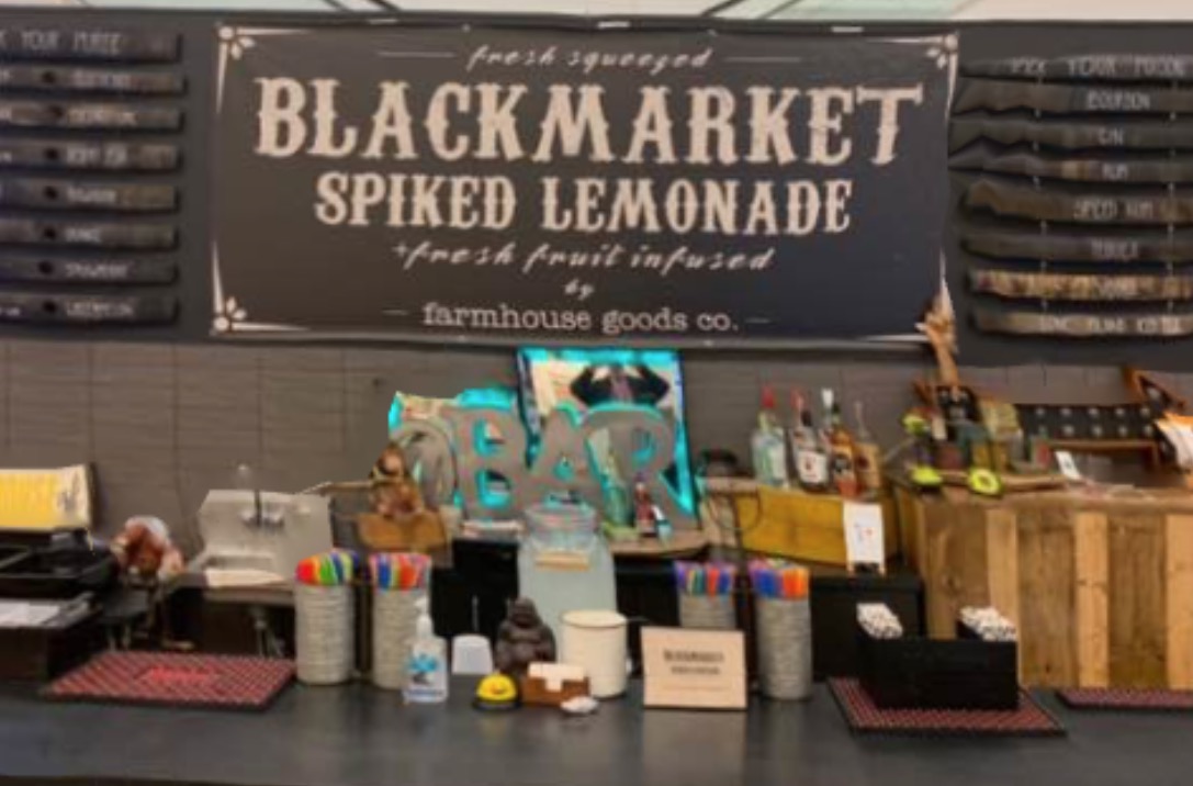 One Night Stay at Marriott Riverside with Certificates to Hofbrähaus and More