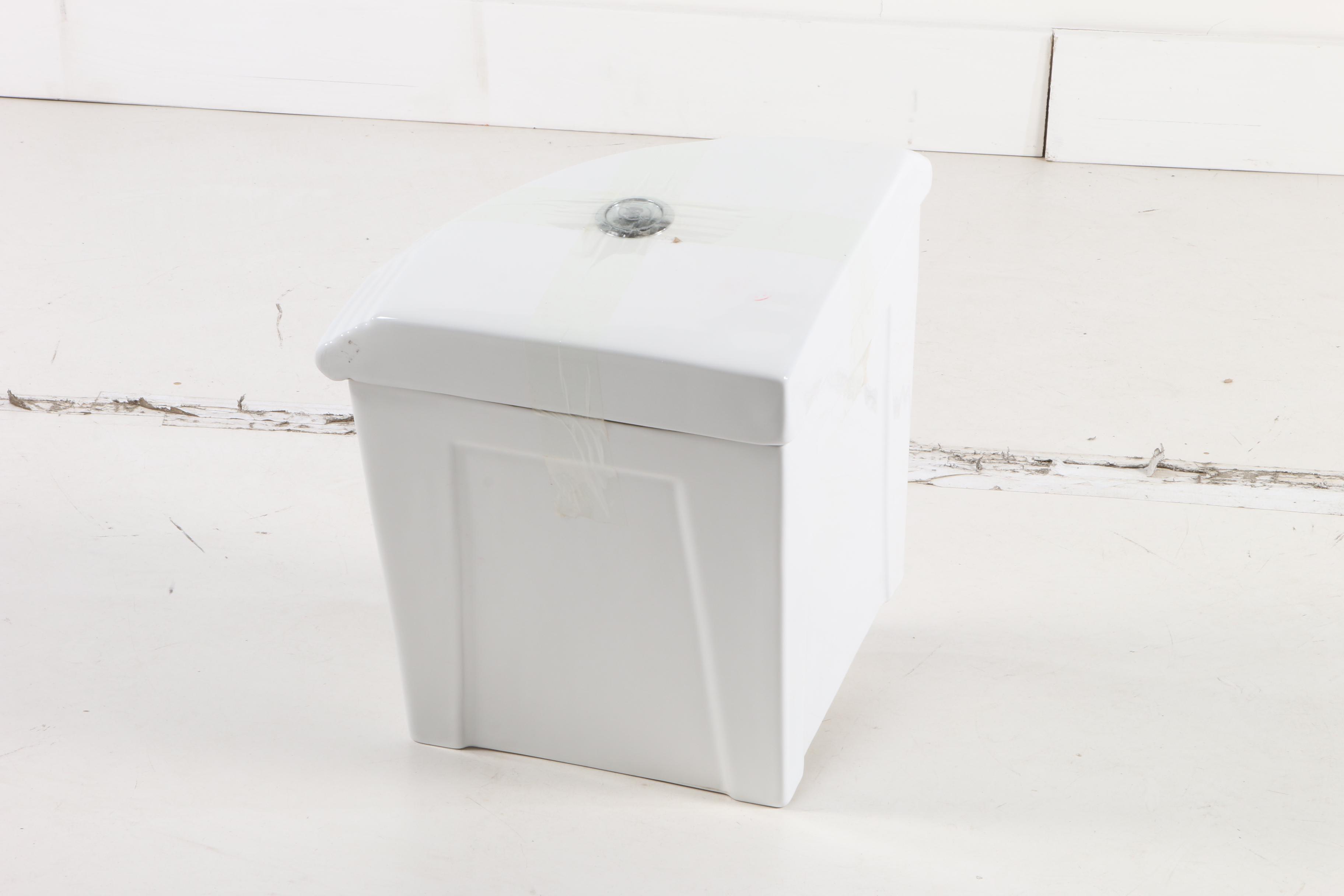 "Regent" Porcelain Corner Toilet Tank in White
