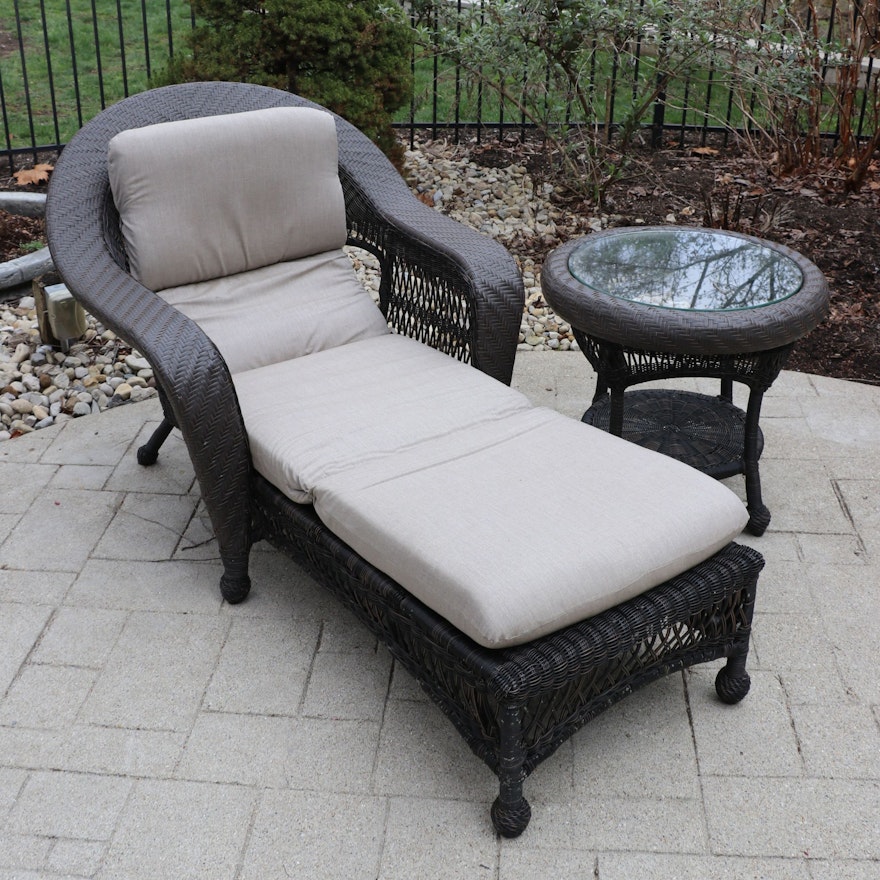 Outdoor Patio Chaise Lounge with Glass Top Side Table