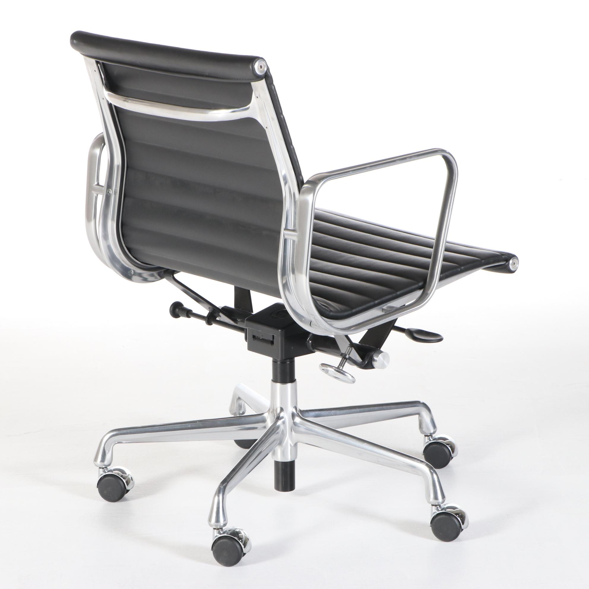 Icons of Manhattan Eames Style Premium Office Chair