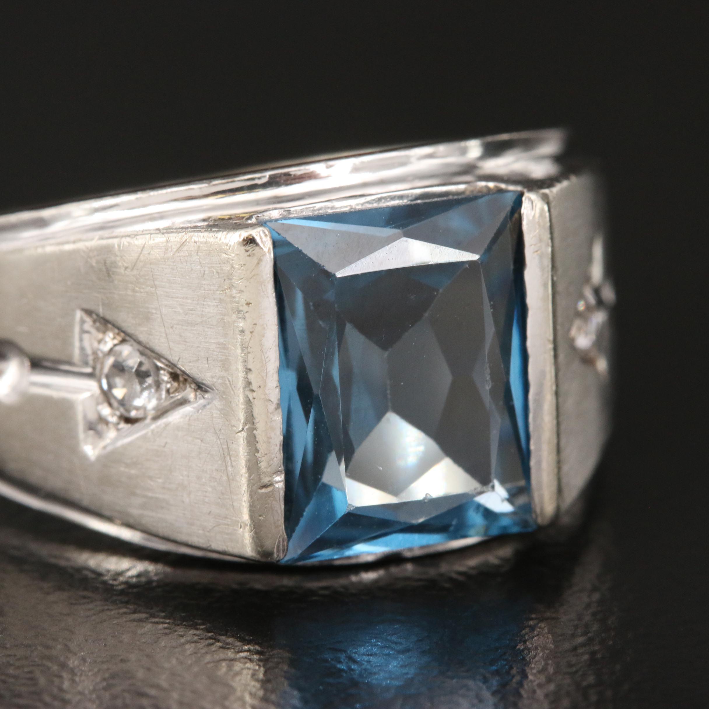 10K Spinel Ring with Arrow Shoulders