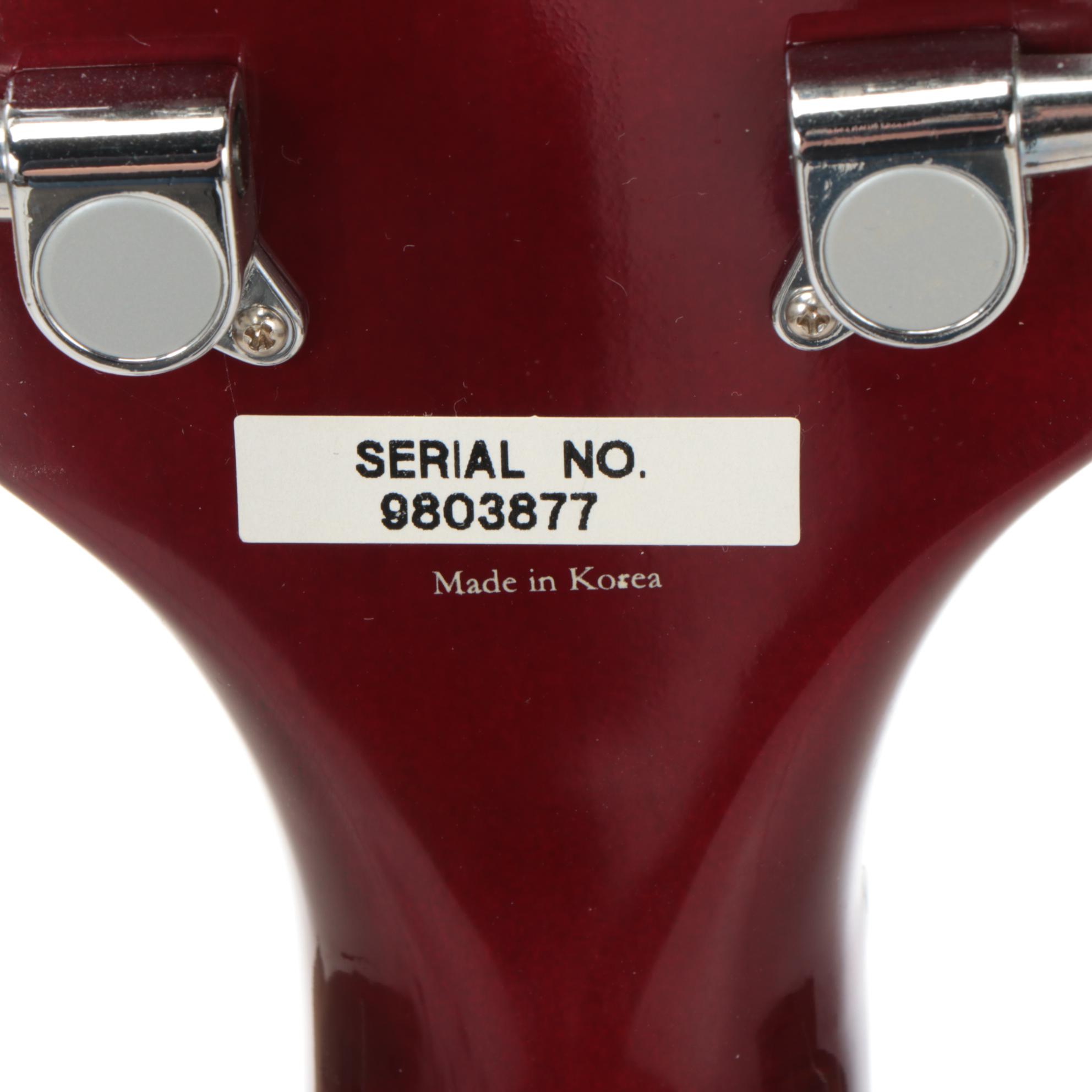 Hamer Double Cutaway 24 Fret Electric Guitar with Gig Bag