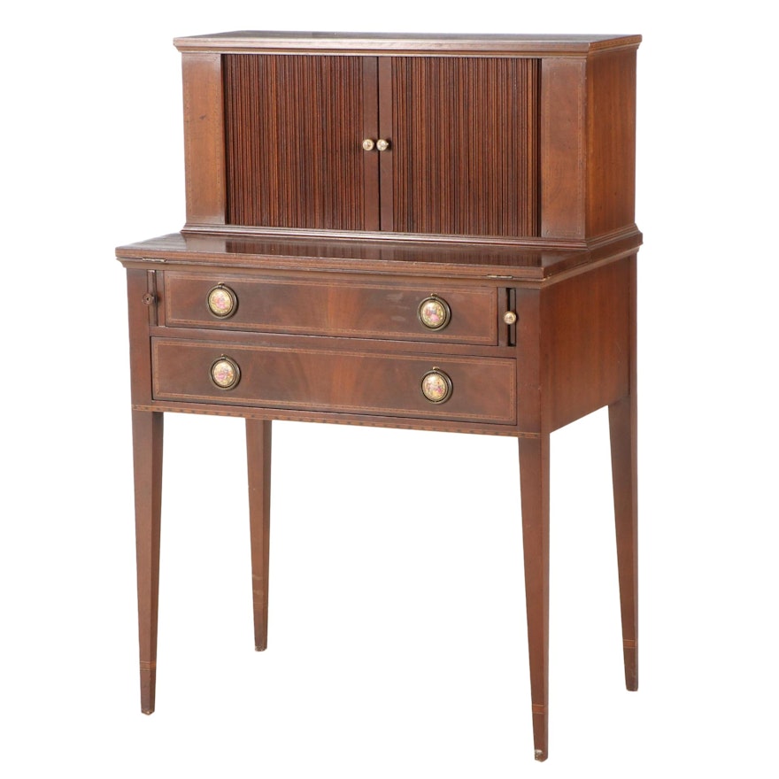 Hepplewhite Style Mahogany Secretary Desk, Early to Mid 20th Century