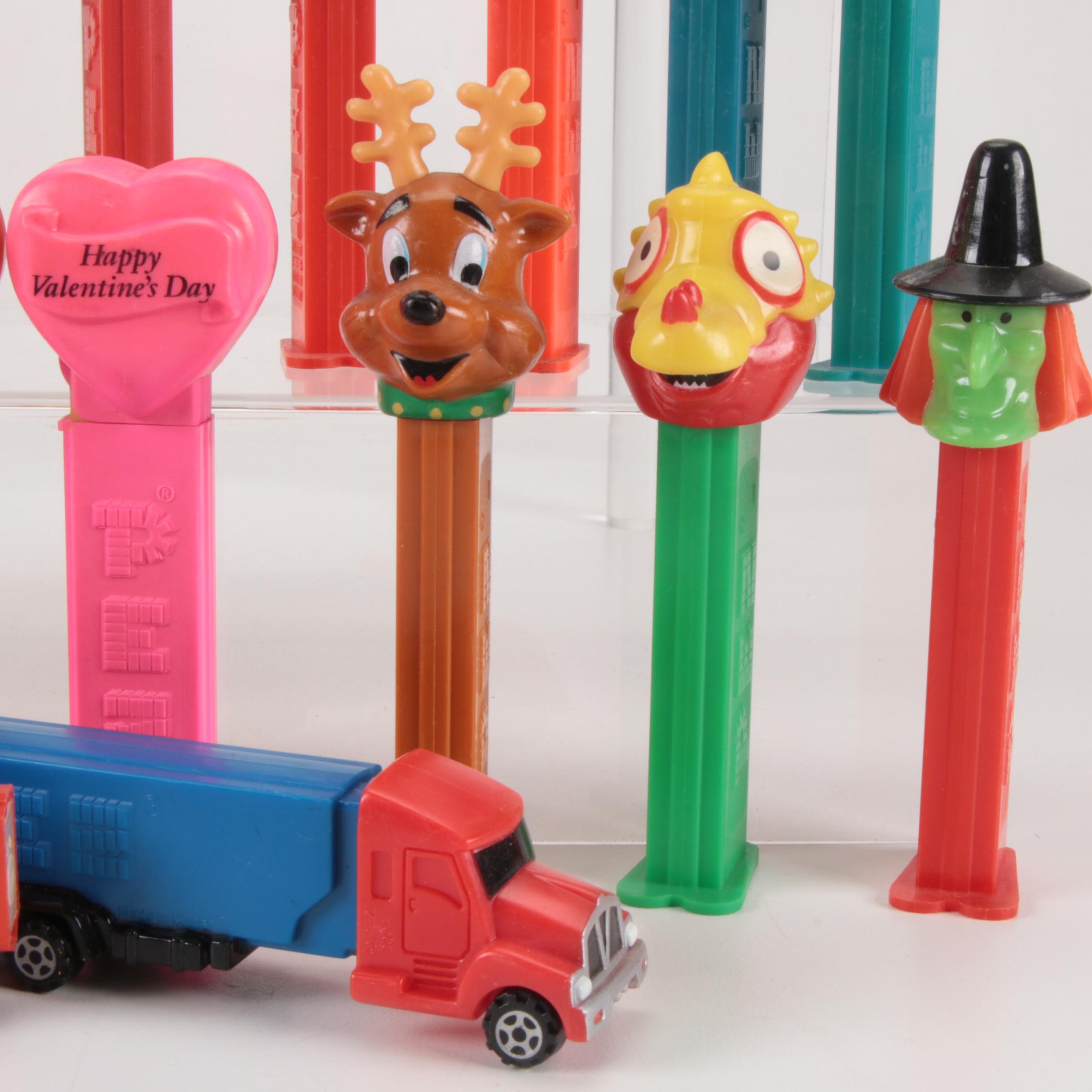 Pez Dispenser Collection, Including Princess Leia, Chewbacca, More