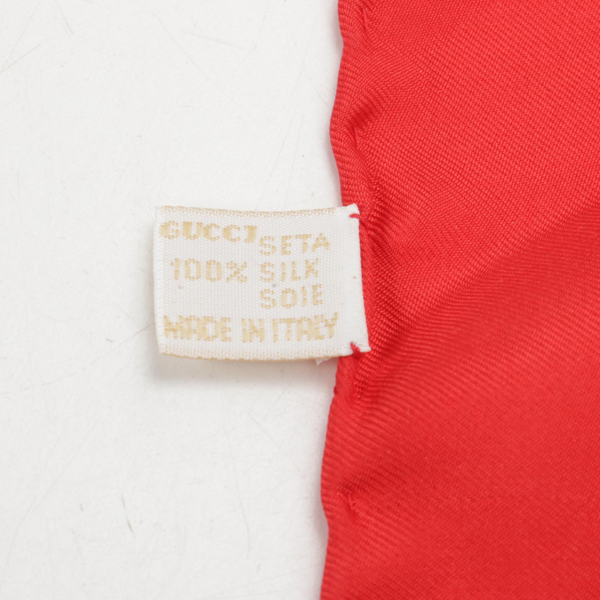 Gucci "Viole" Floral Print Silk Twill Scarf