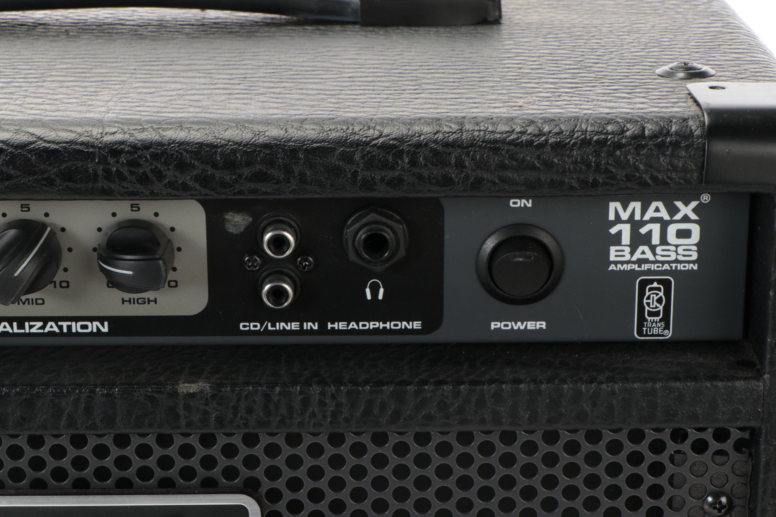 Peavey Max 110 Bass Amplifier with Zoom Effects Processor