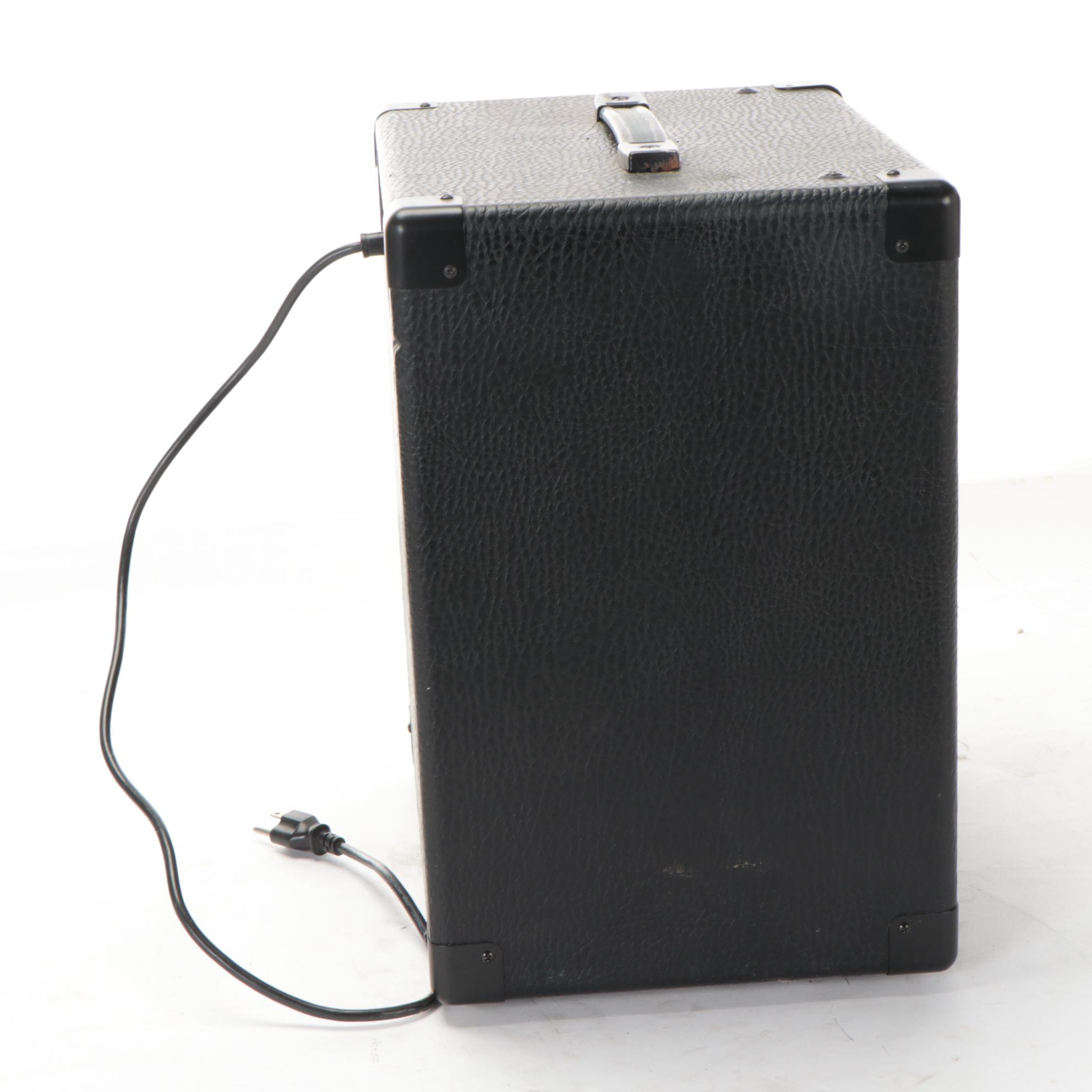 Peavey Max 110 Bass Amplifier with Zoom Effects Processor