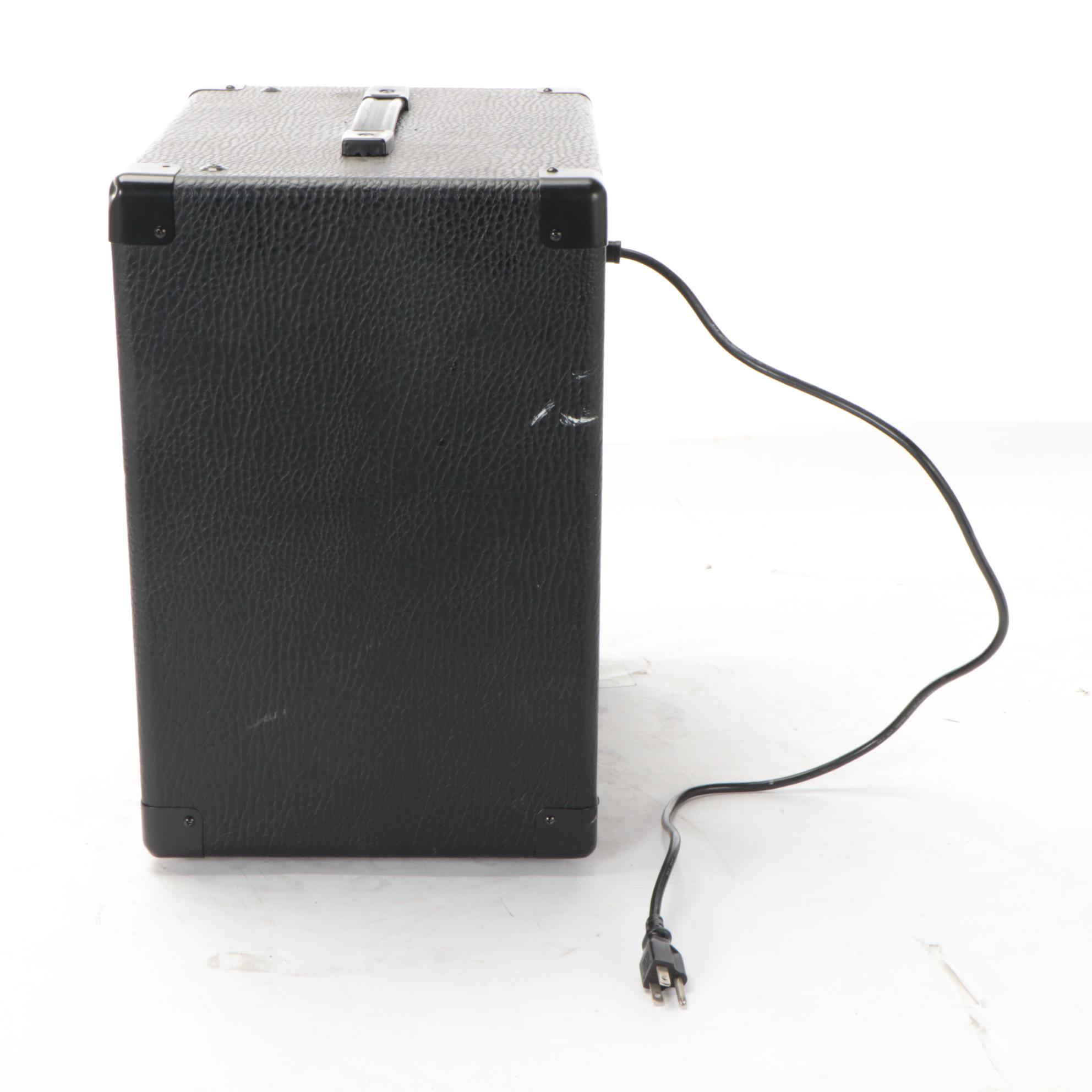 Peavey Max 110 Bass Amplifier with Zoom Effects Processor