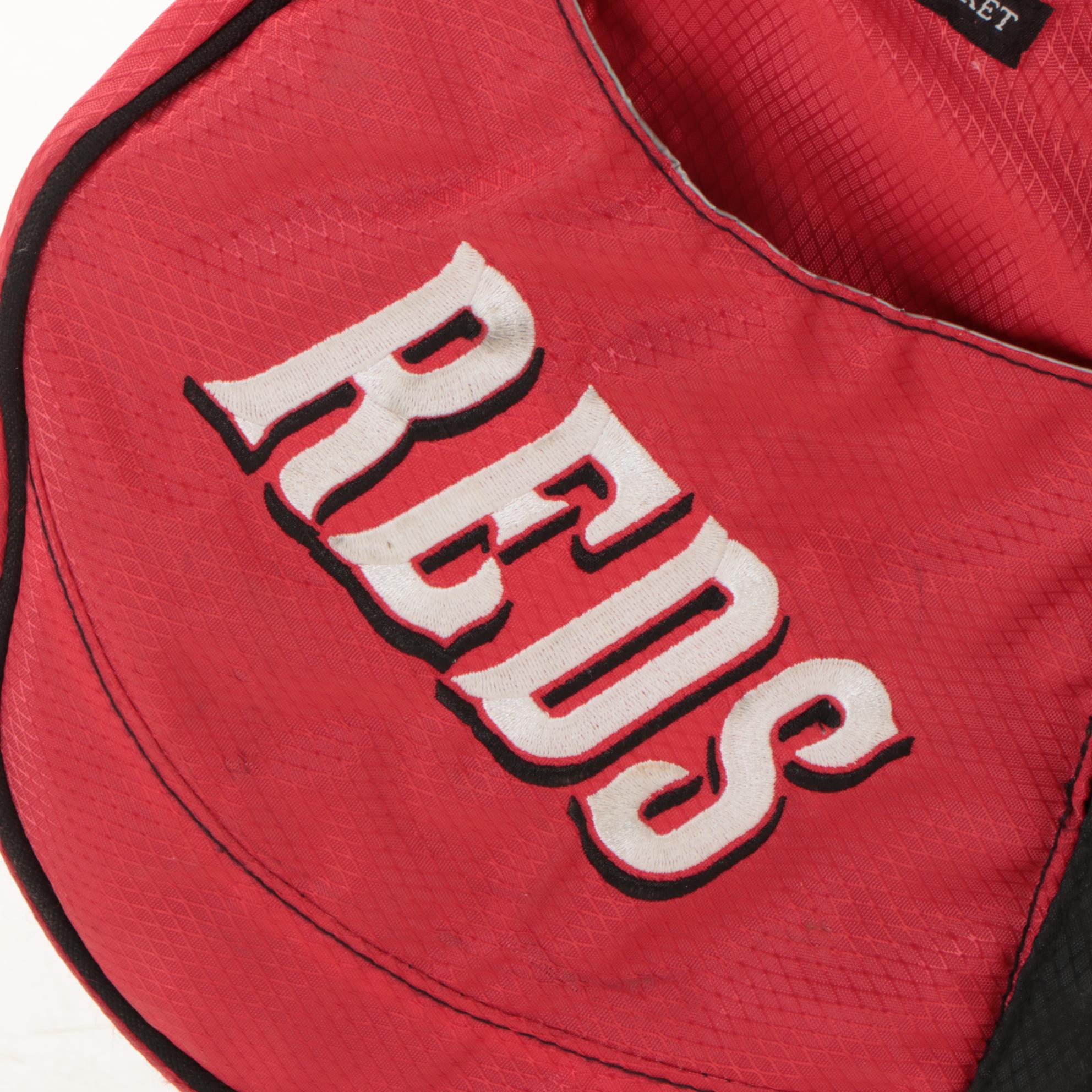 Cincinnati Reds Decorated Golf Bag with Warrior Golf Clubs