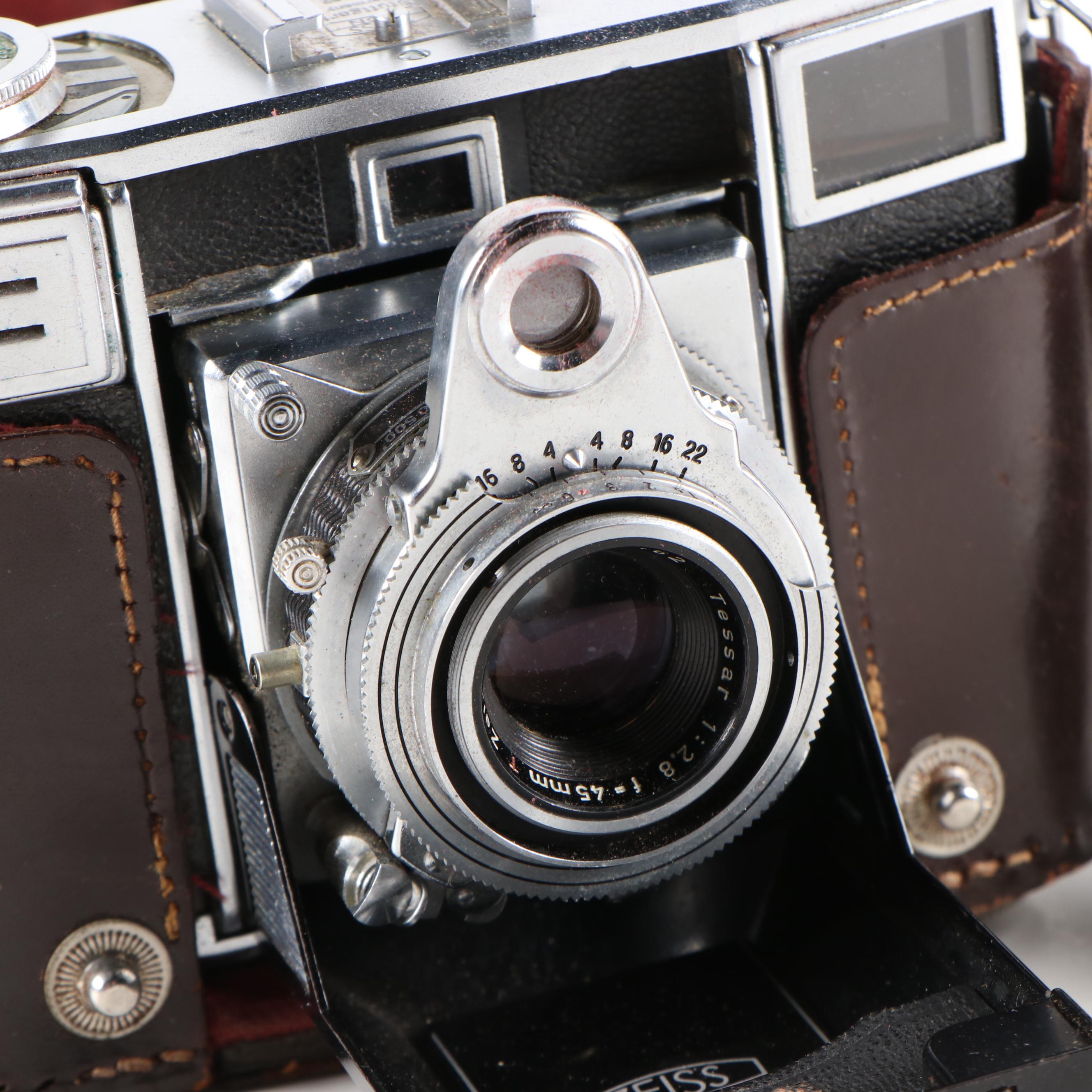 Zeiss Ikon "Contessa" 35mm Camera with Susis Folding Tripod