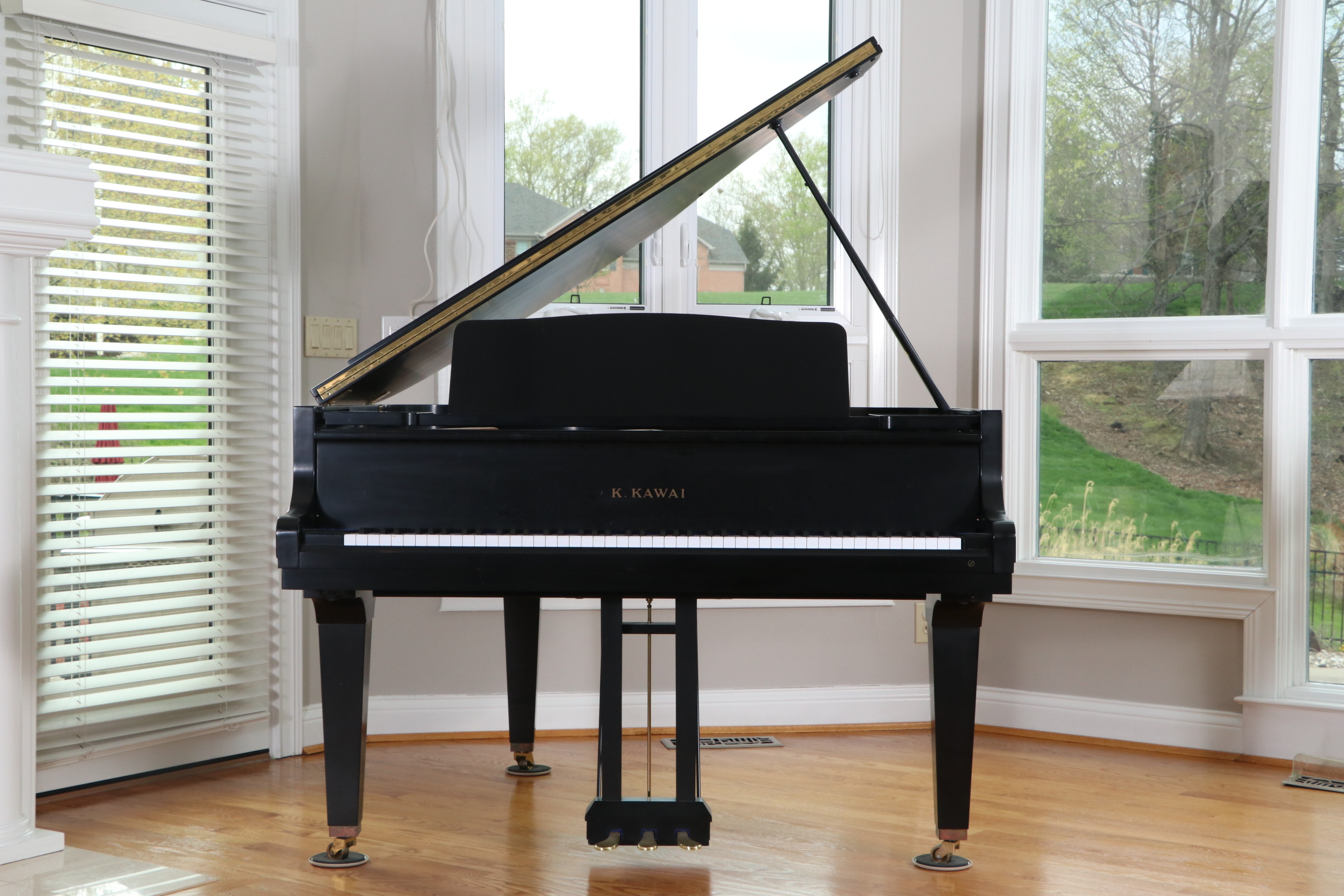Kawai GE-1 Baby Grand Piano, 1992