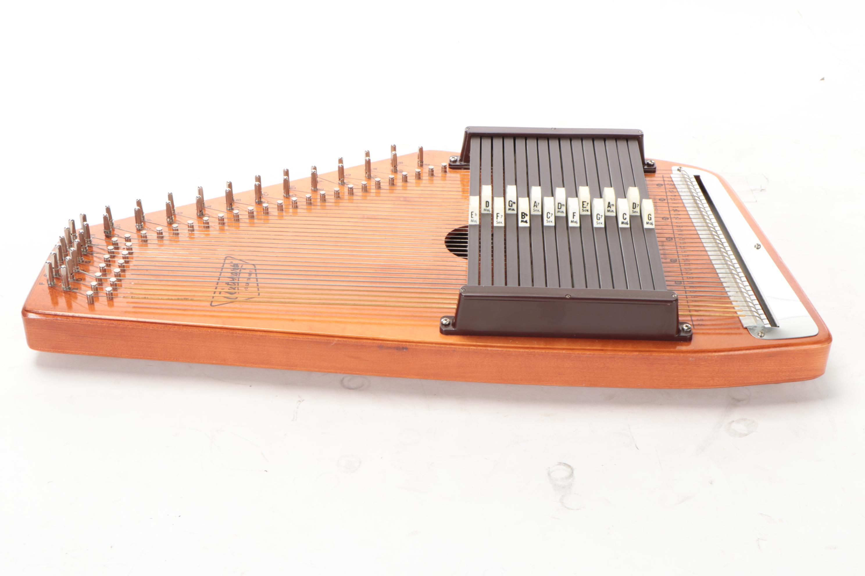 Autoharp by Oscar Schmidt 15-Chords, 36-Strings with Case and Books
